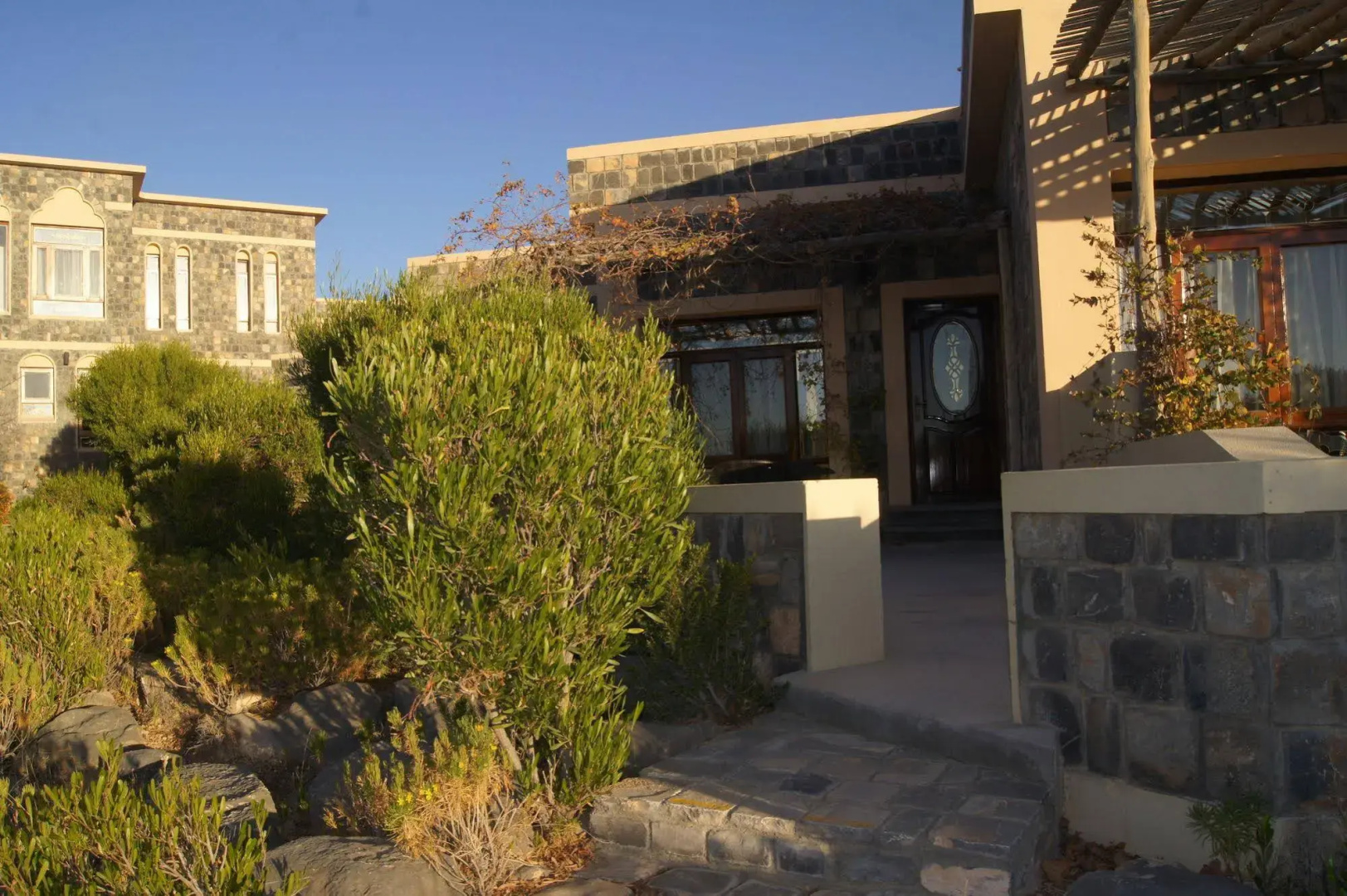 Sahab Hotel