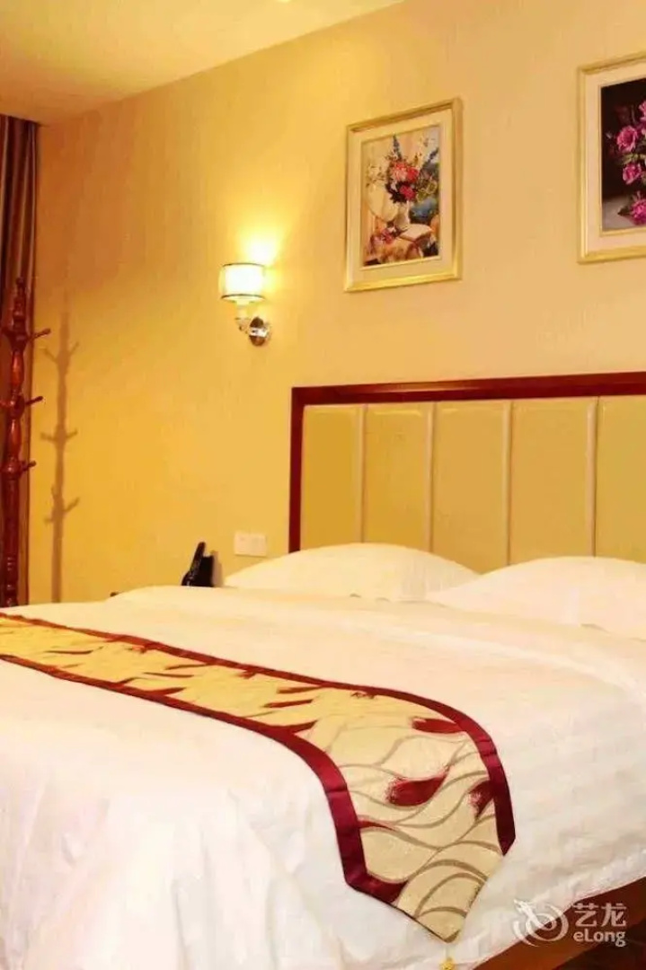 Super 8 Hotel