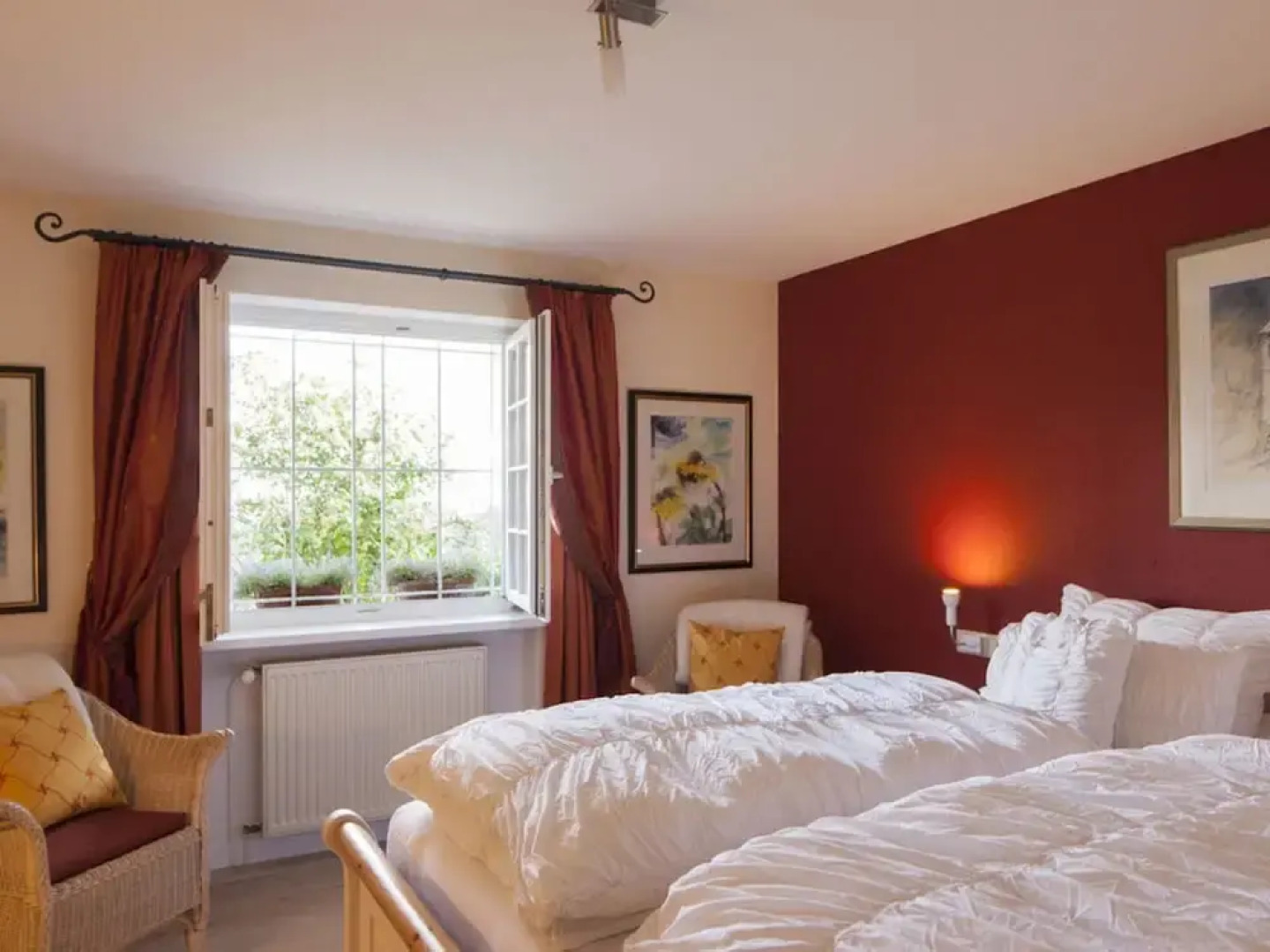 Holiday Apartment Garden Suite