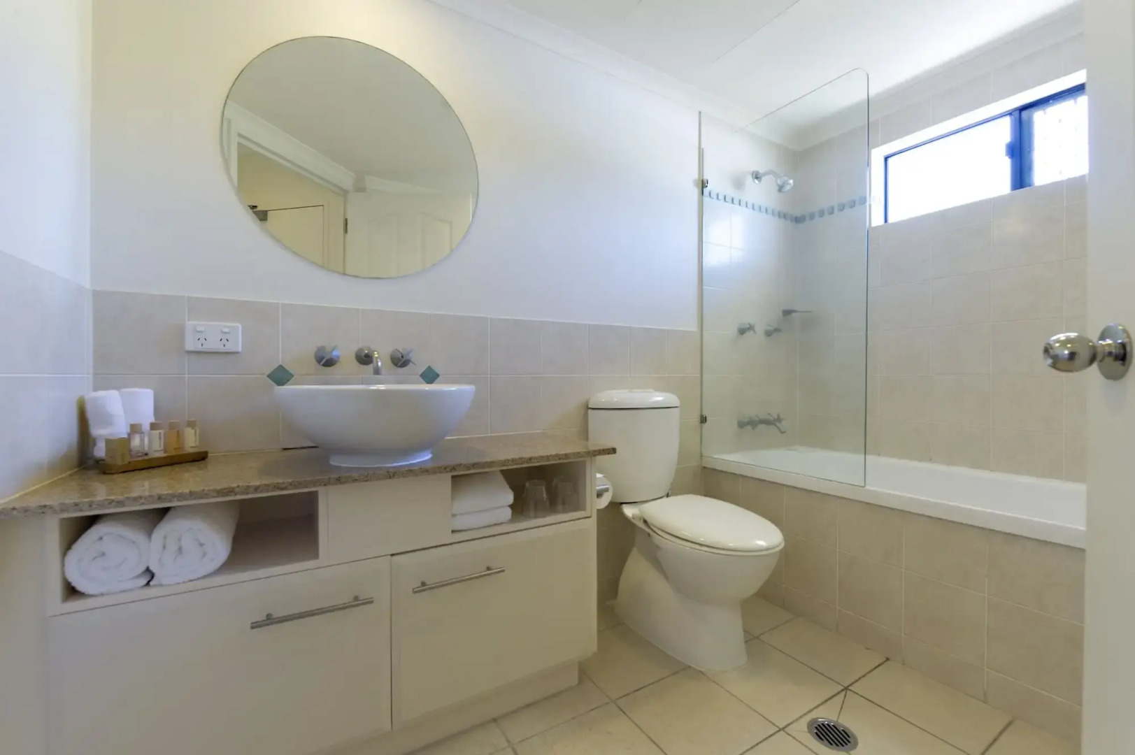 Meridian Port Douglas - Adults only