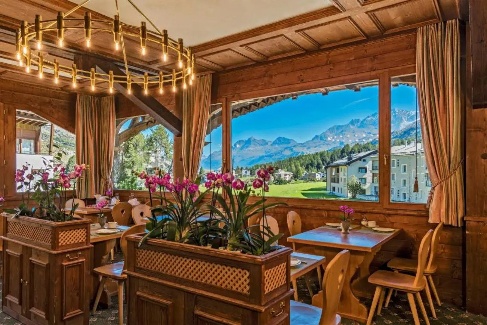 Schweizerhaus Swiss Quality Hotel