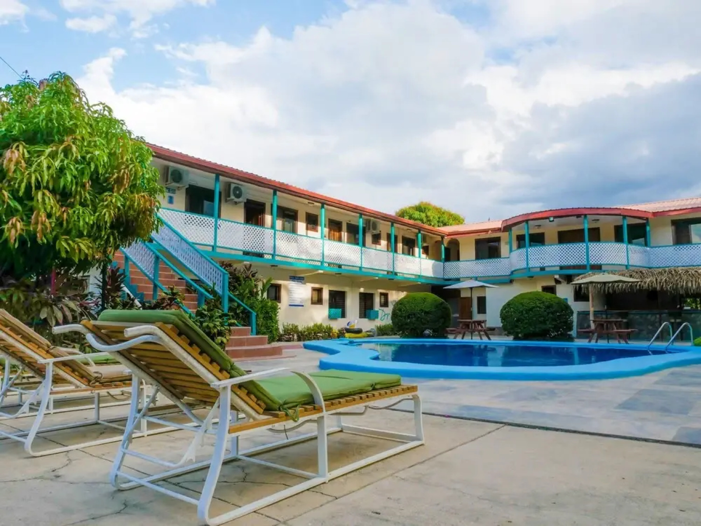 Drift Inn Cayo