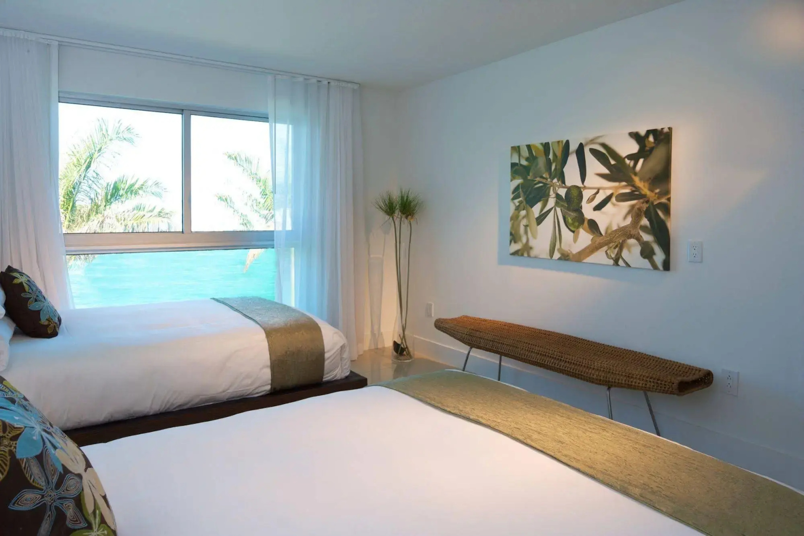 Beach Haus Bal Harbour