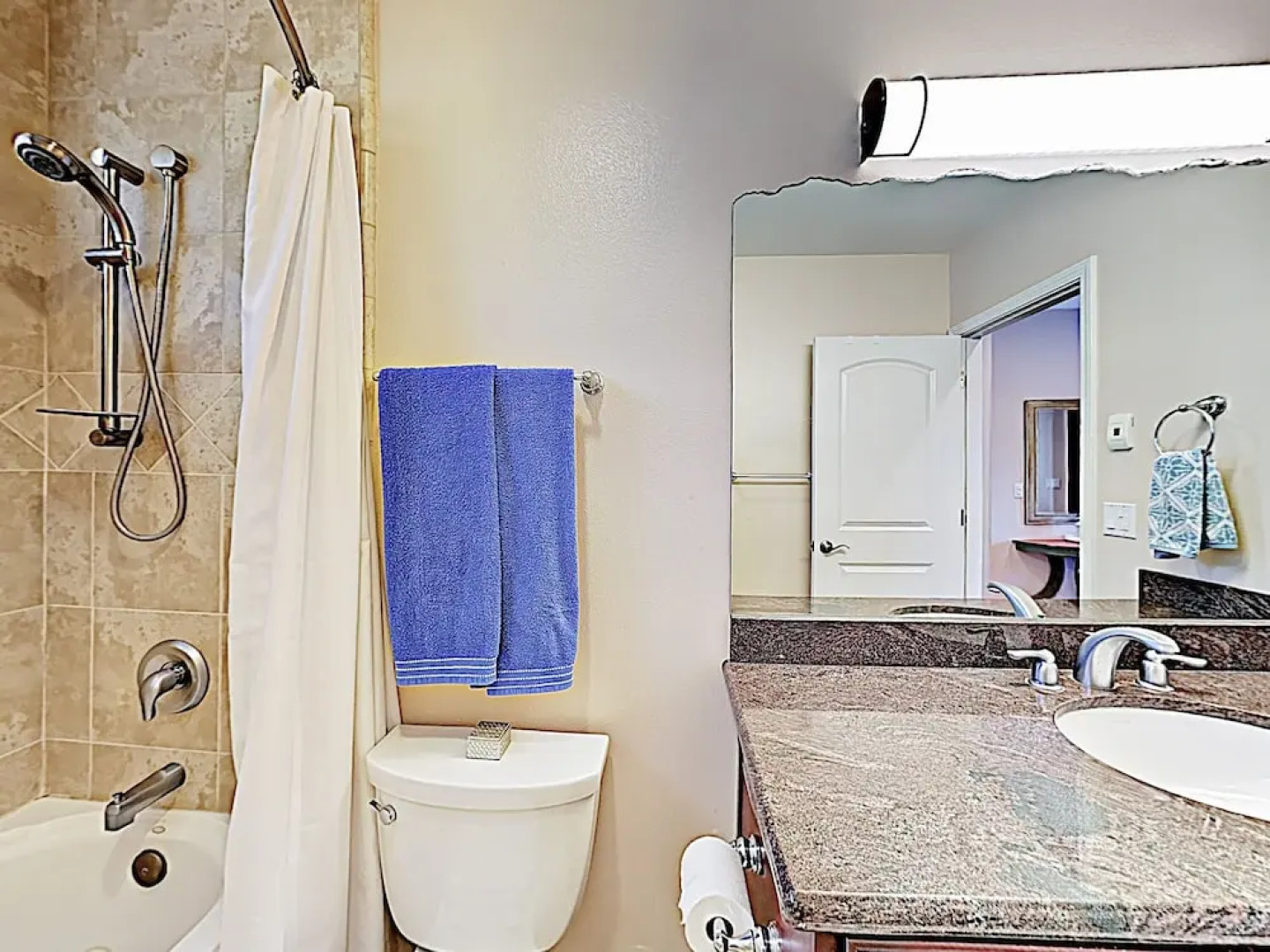 New Listing! Mountain-View Eden W/ Spacious Balcony Home