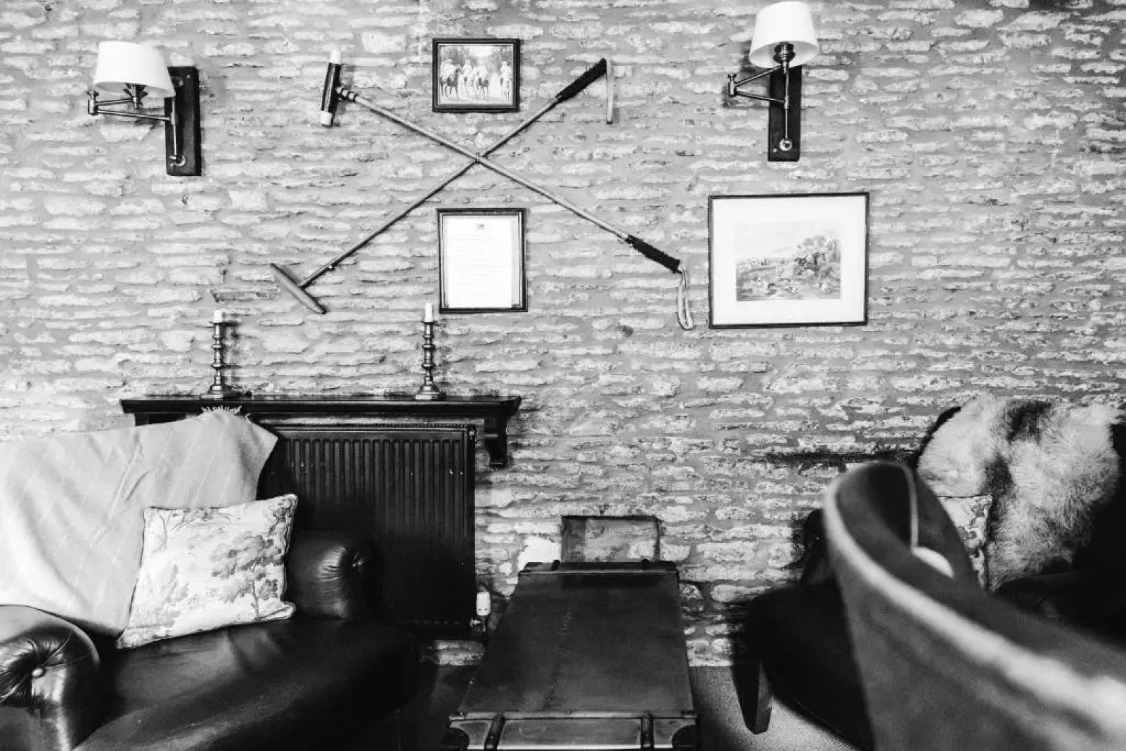 Cat and Custard Pot Inn