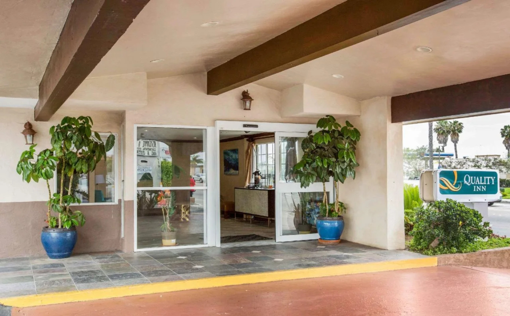 Best Western South Bay Inn