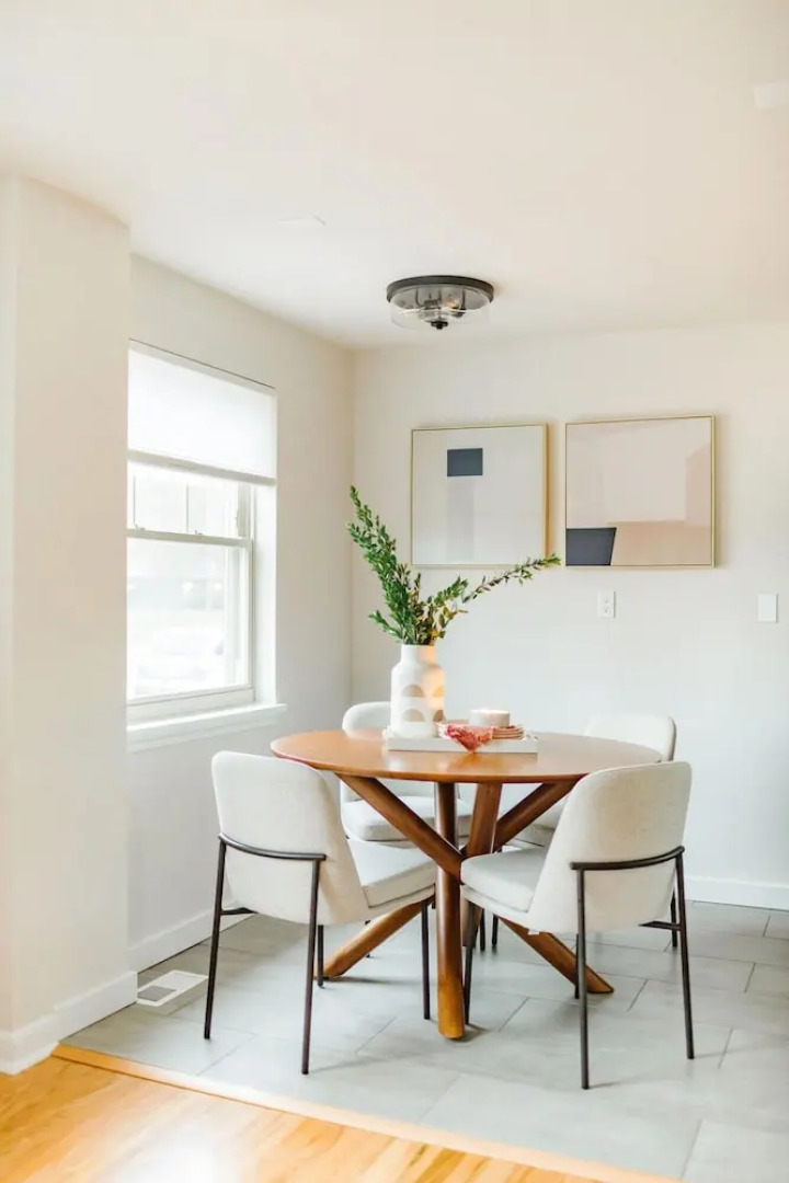 The Ballard Socialite