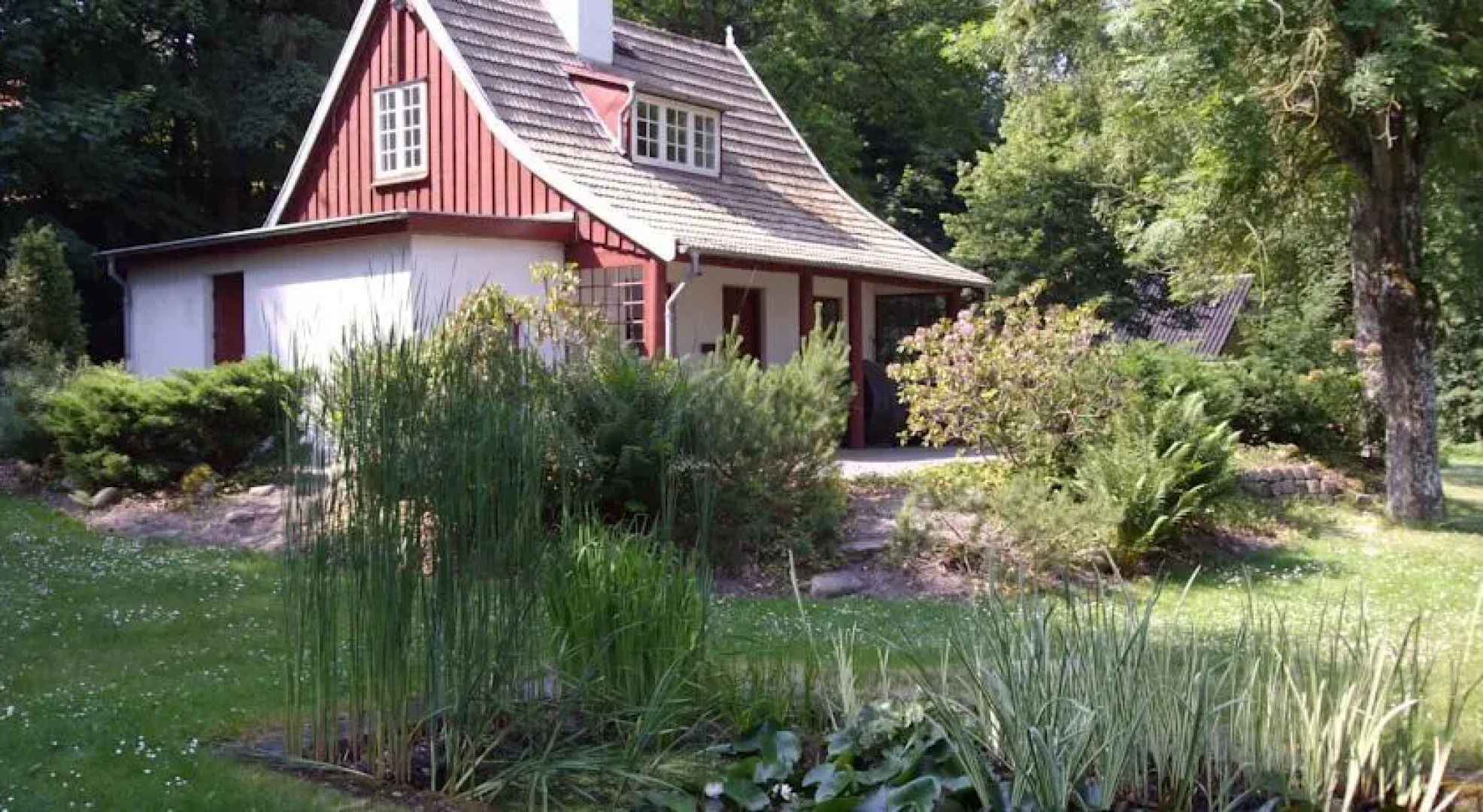 Skovvej Bed & Breakfast House 1