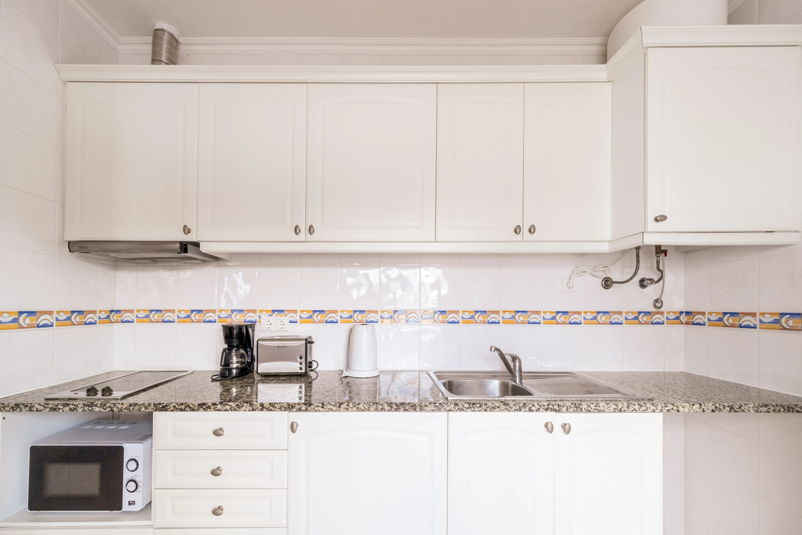 Oasis Beach Apartments