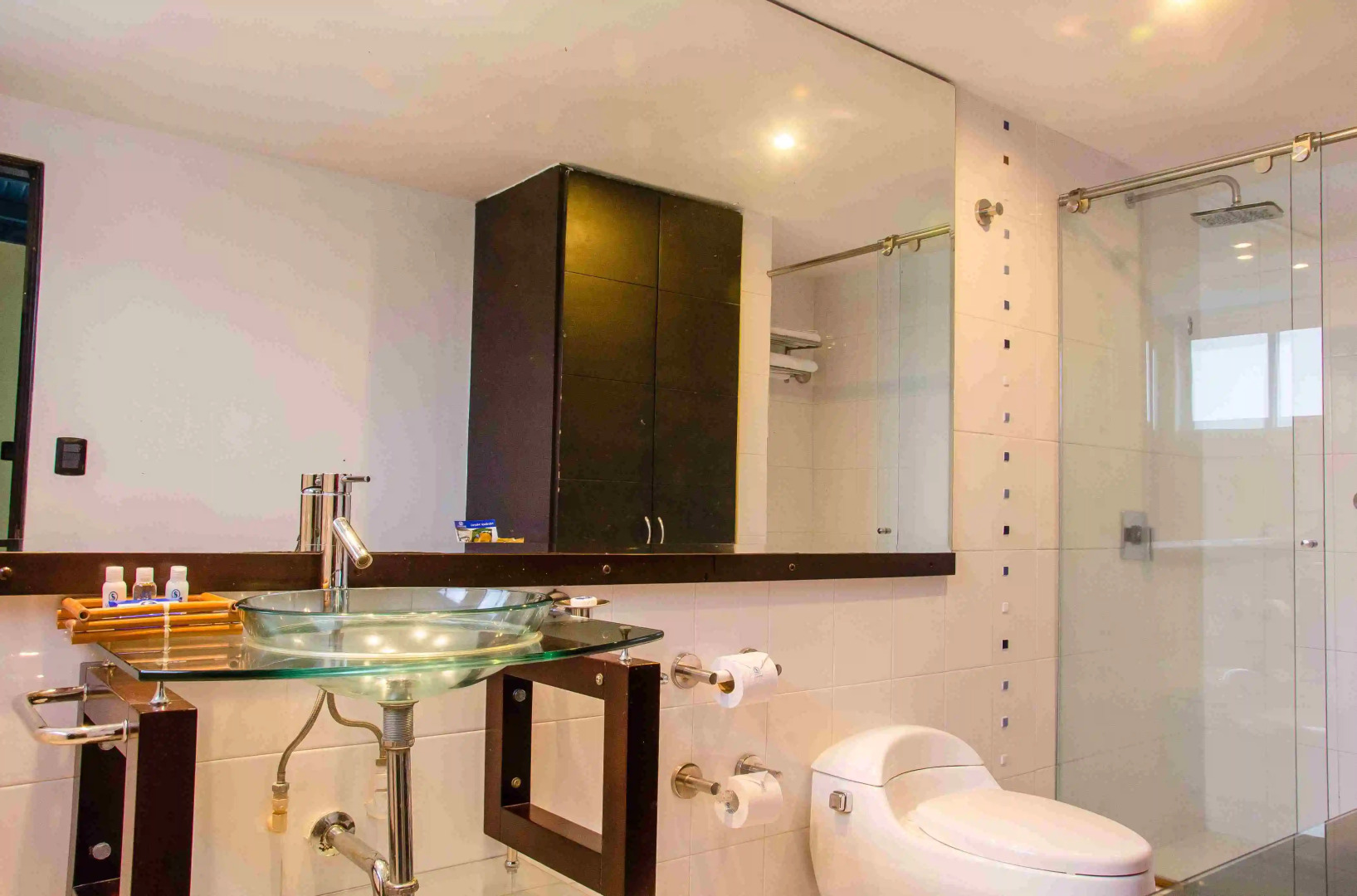 Hotel Santorini Express y Cabañas