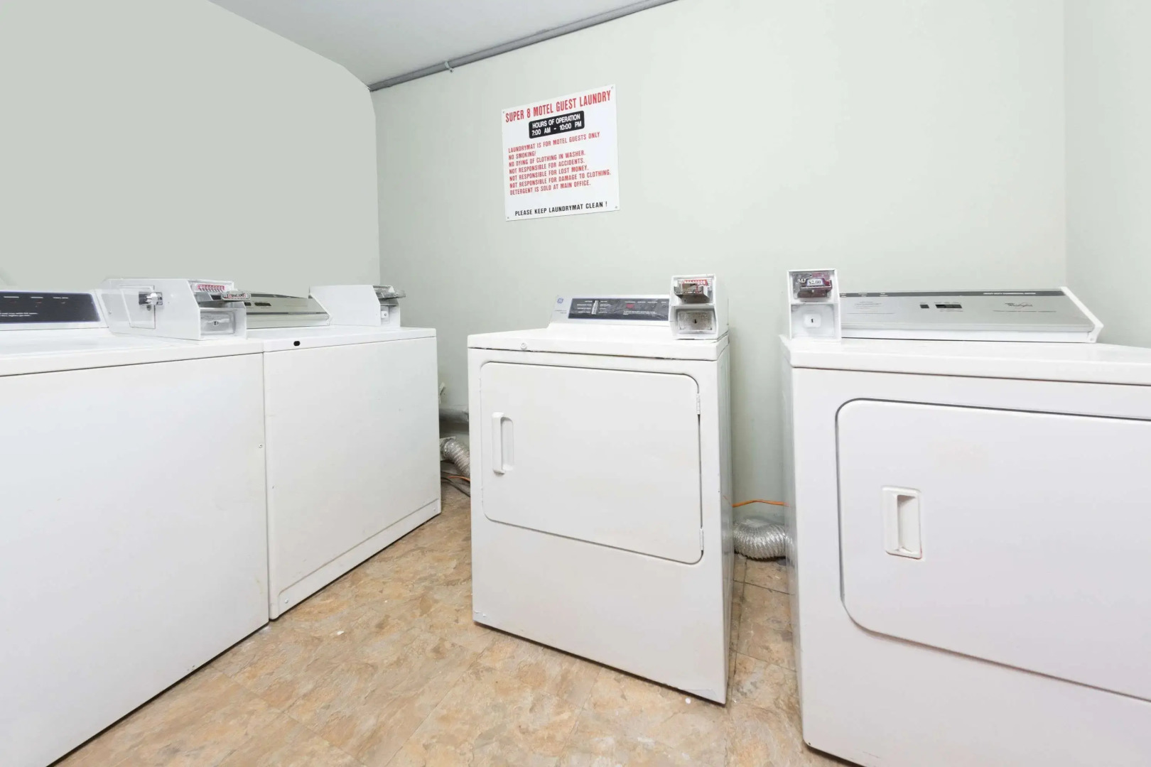 Super 8 by Wyndham Tifton