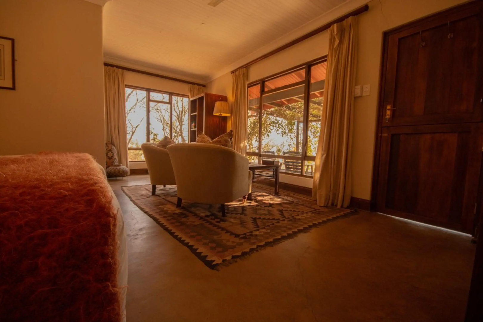 Fugitives' Drift Lodge