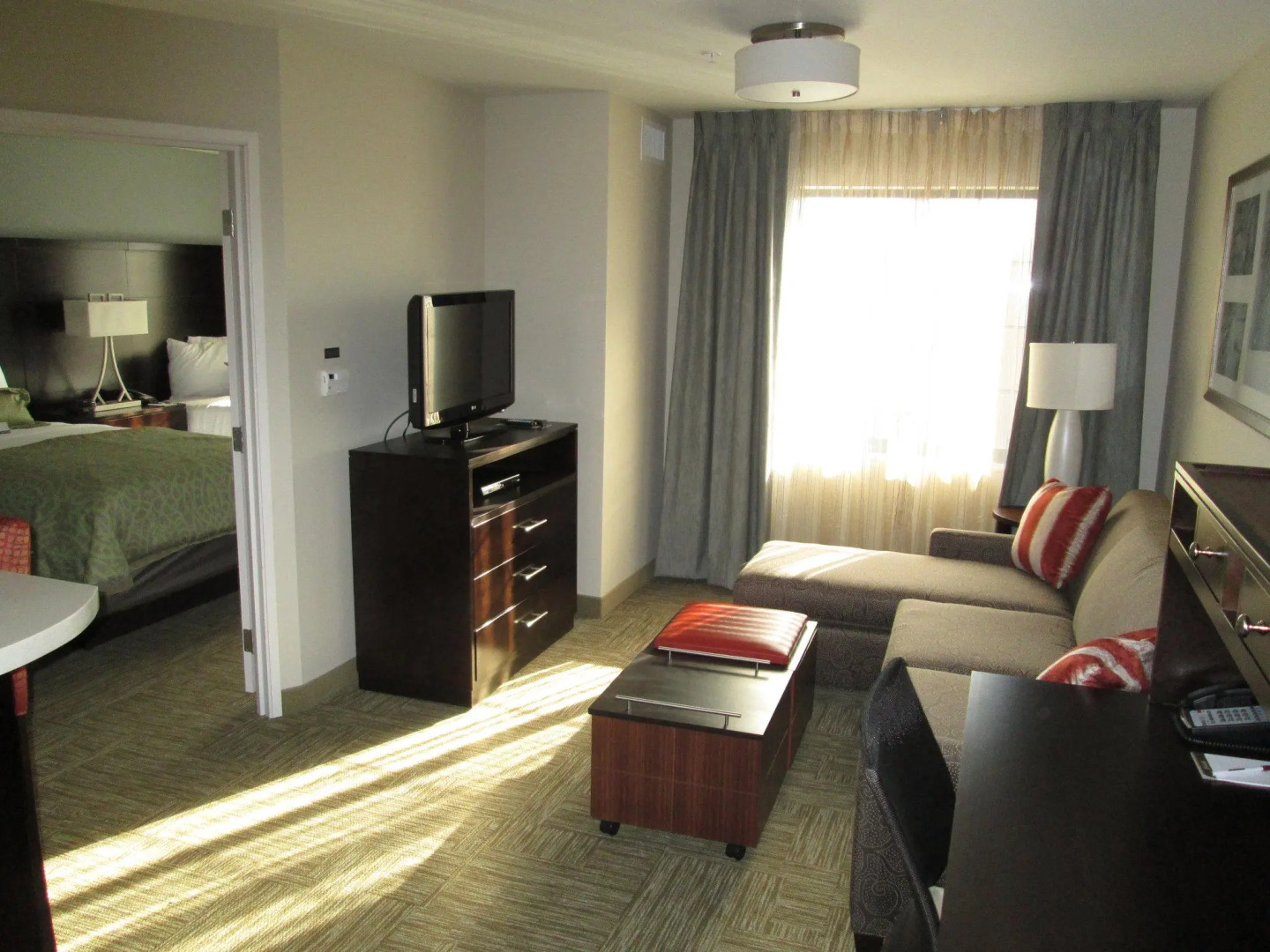 Staybridge Suites Bowling Green by IHG