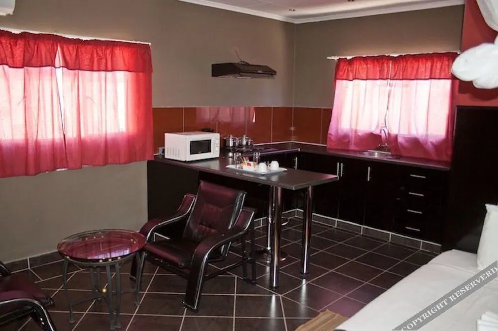 Kamanga Safari Hotel