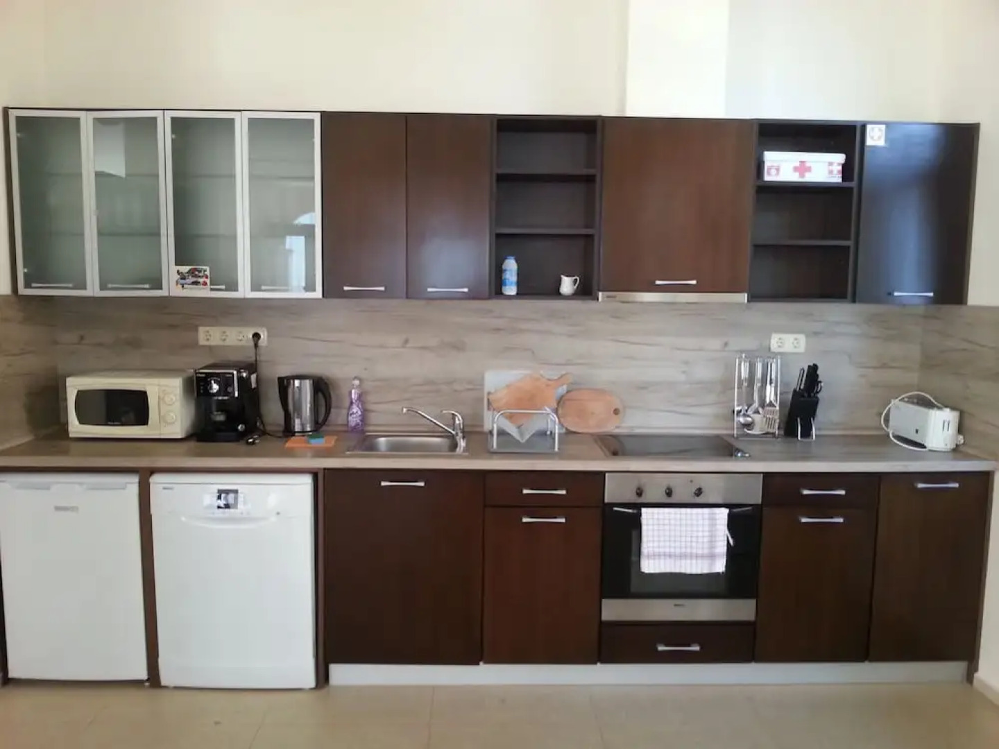 Lighthouse Luxe Estate Apart & Villas