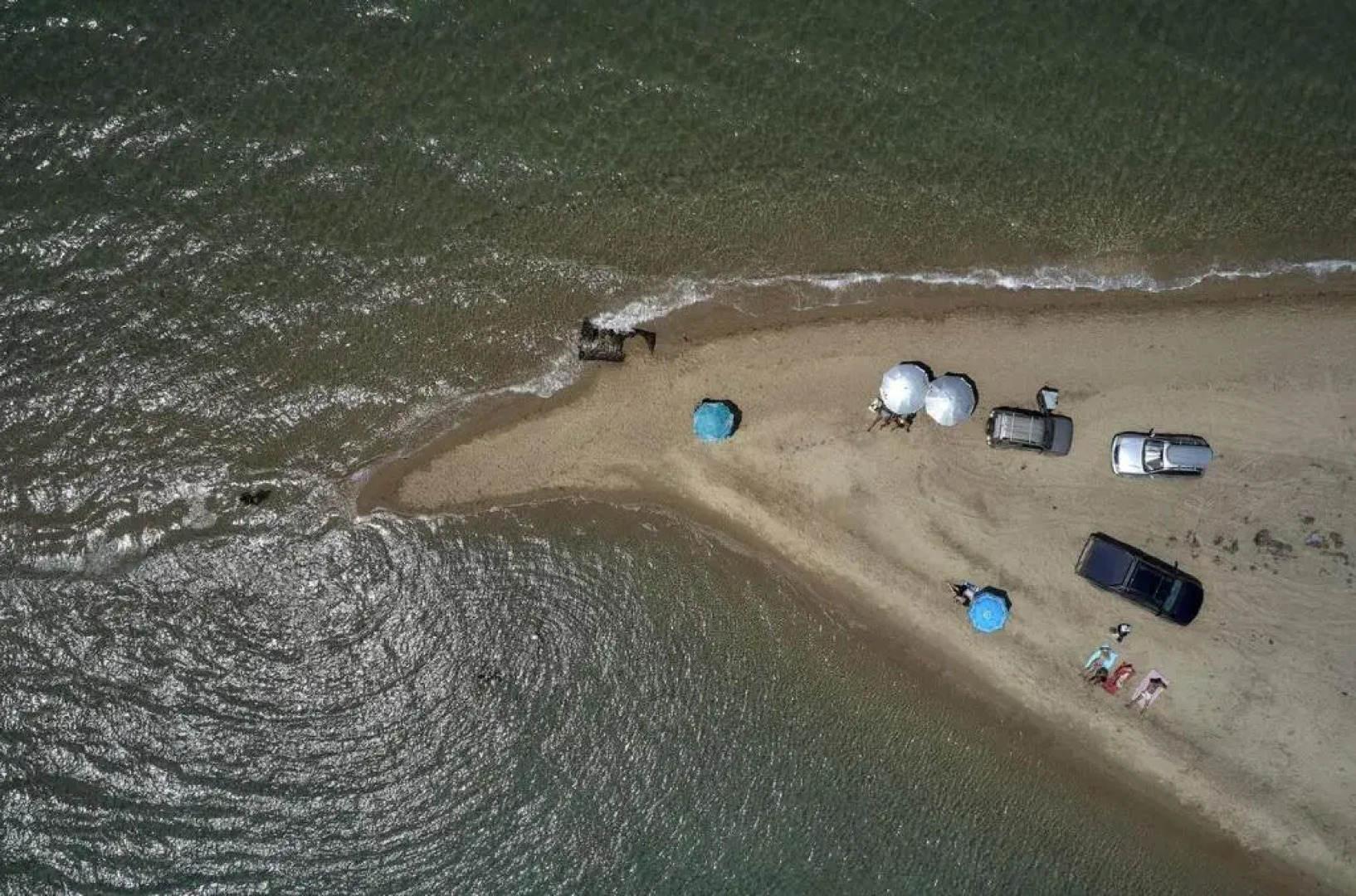 BAMBOO nest by the sea