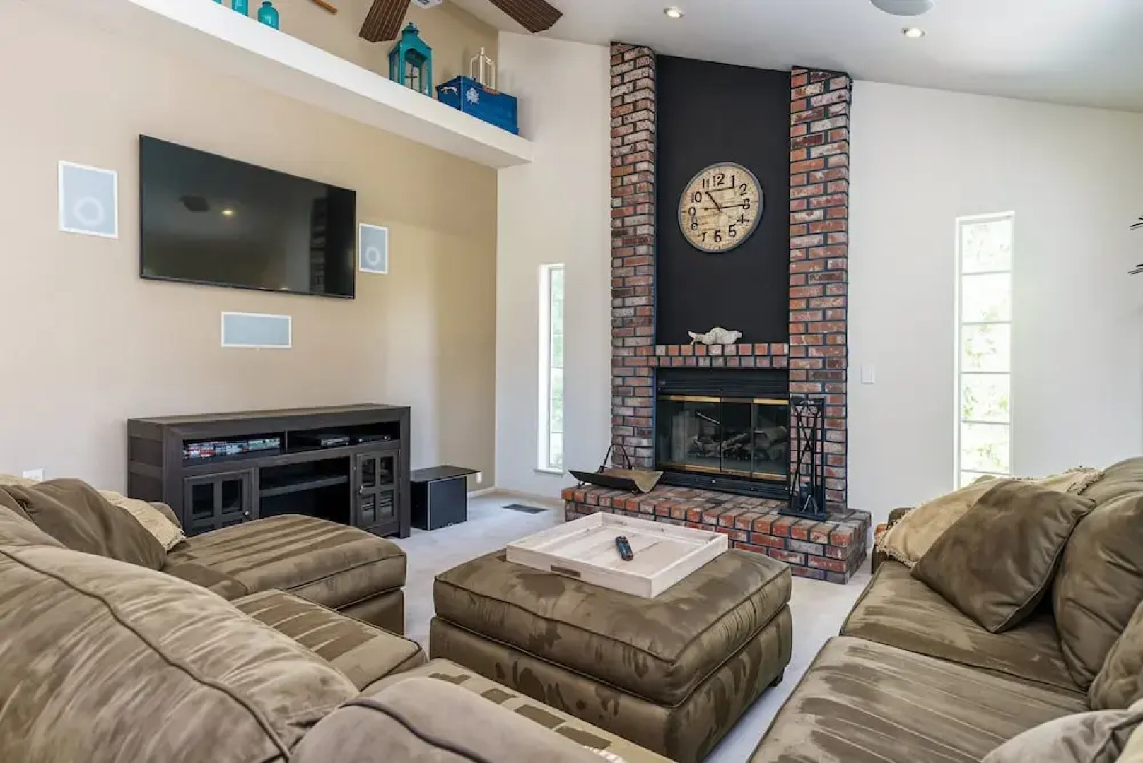 Ridgecrest Rendezvous -  Huge Wrap-Around Deck - Perfect for Sunbathing or BBQ-ing by Yosemite Region Resorts