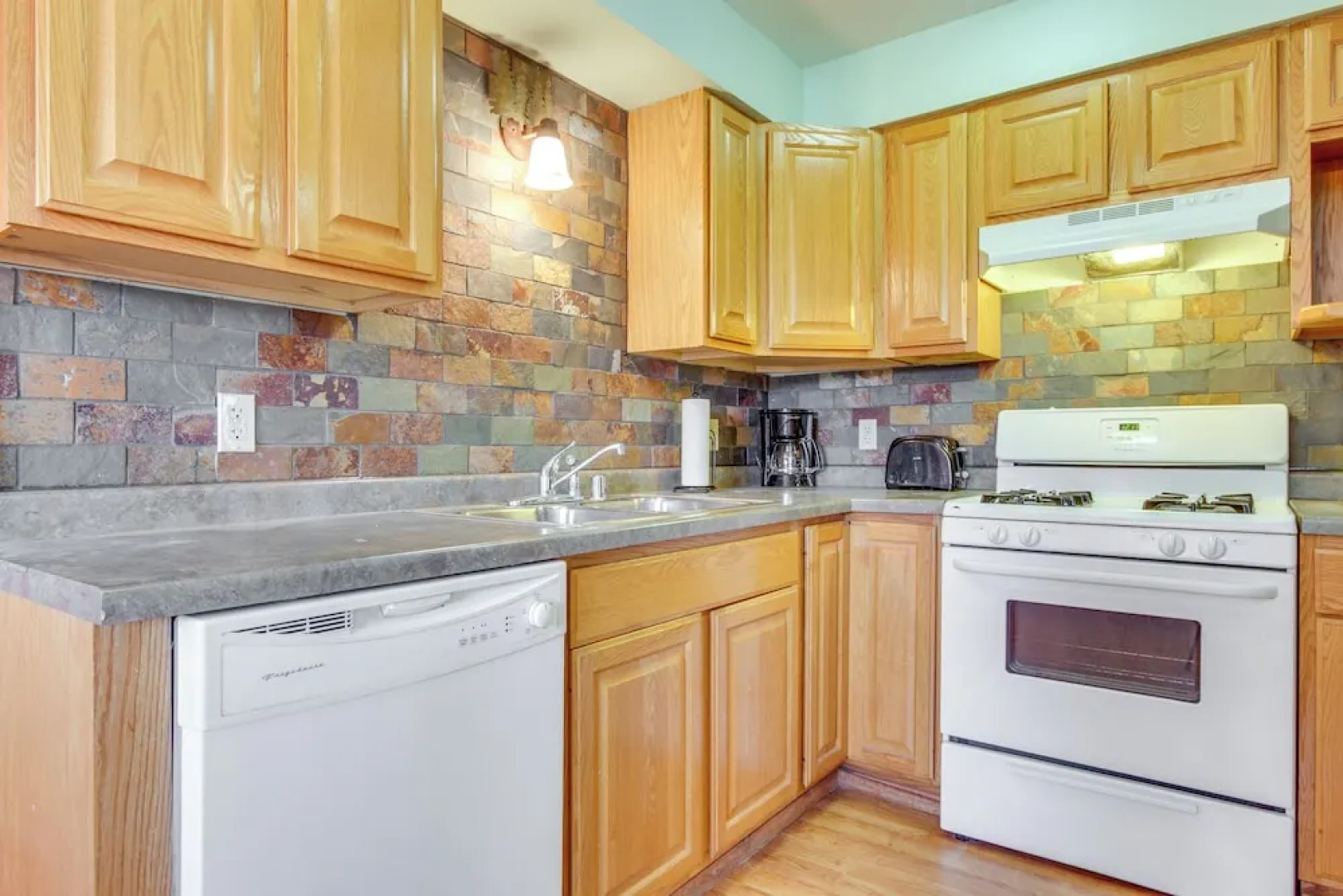 Three Bears Resort Adventure Base w/ Lake Access