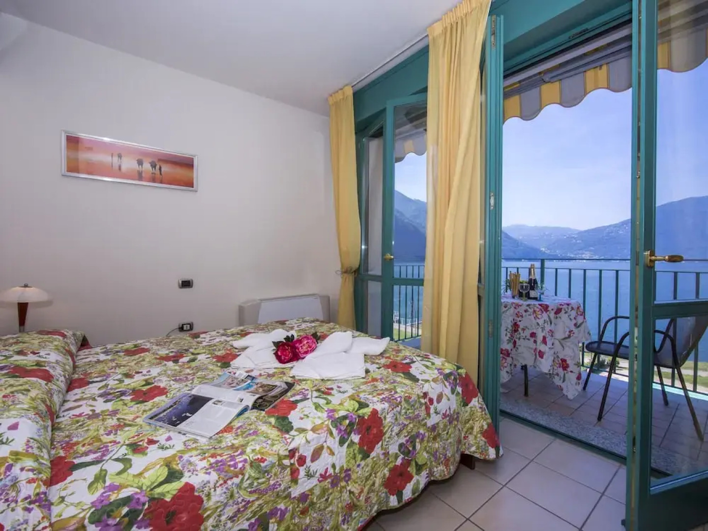 Pleasing Furnished Apartment With View of the Lake