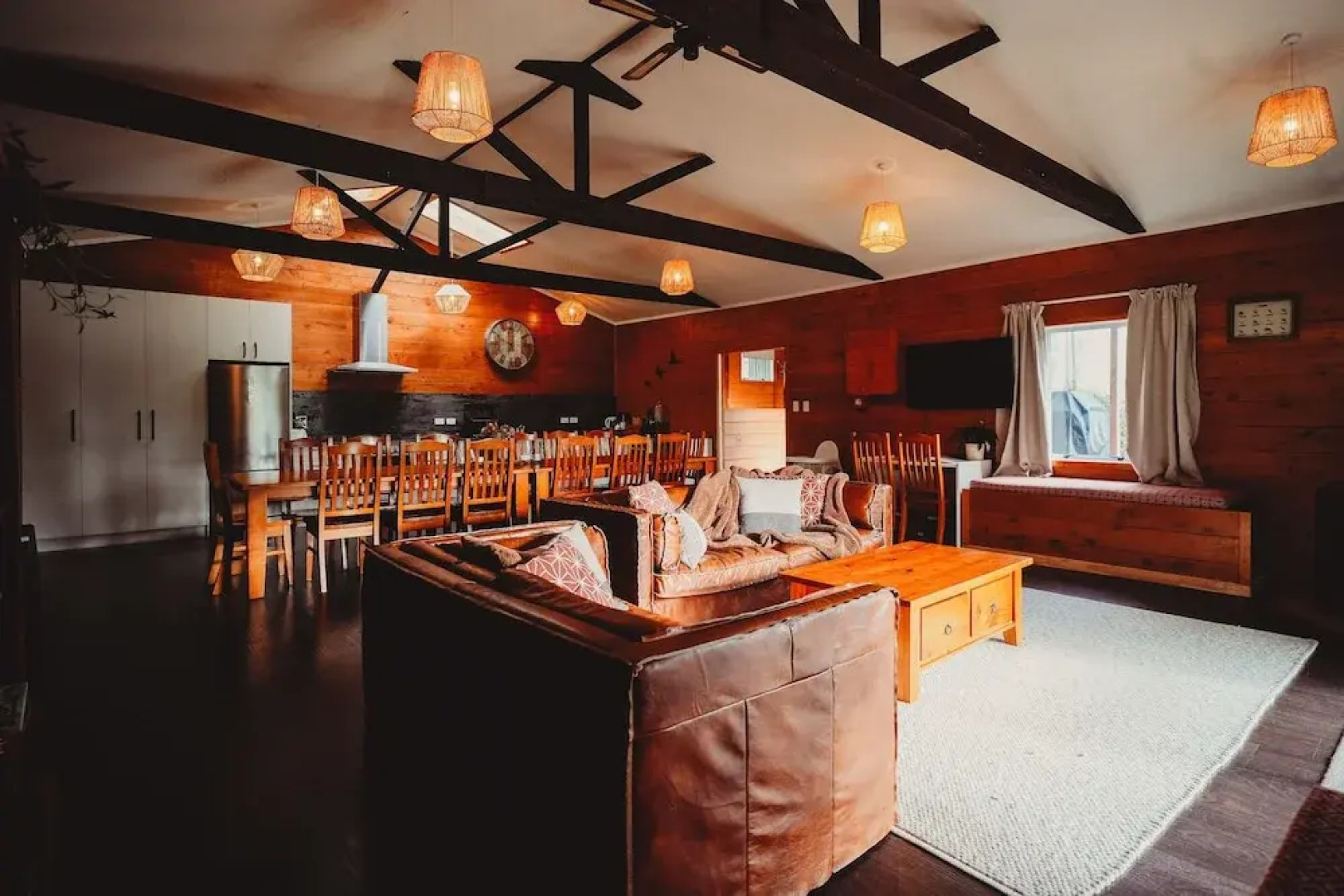 Paradise Valley Lodge