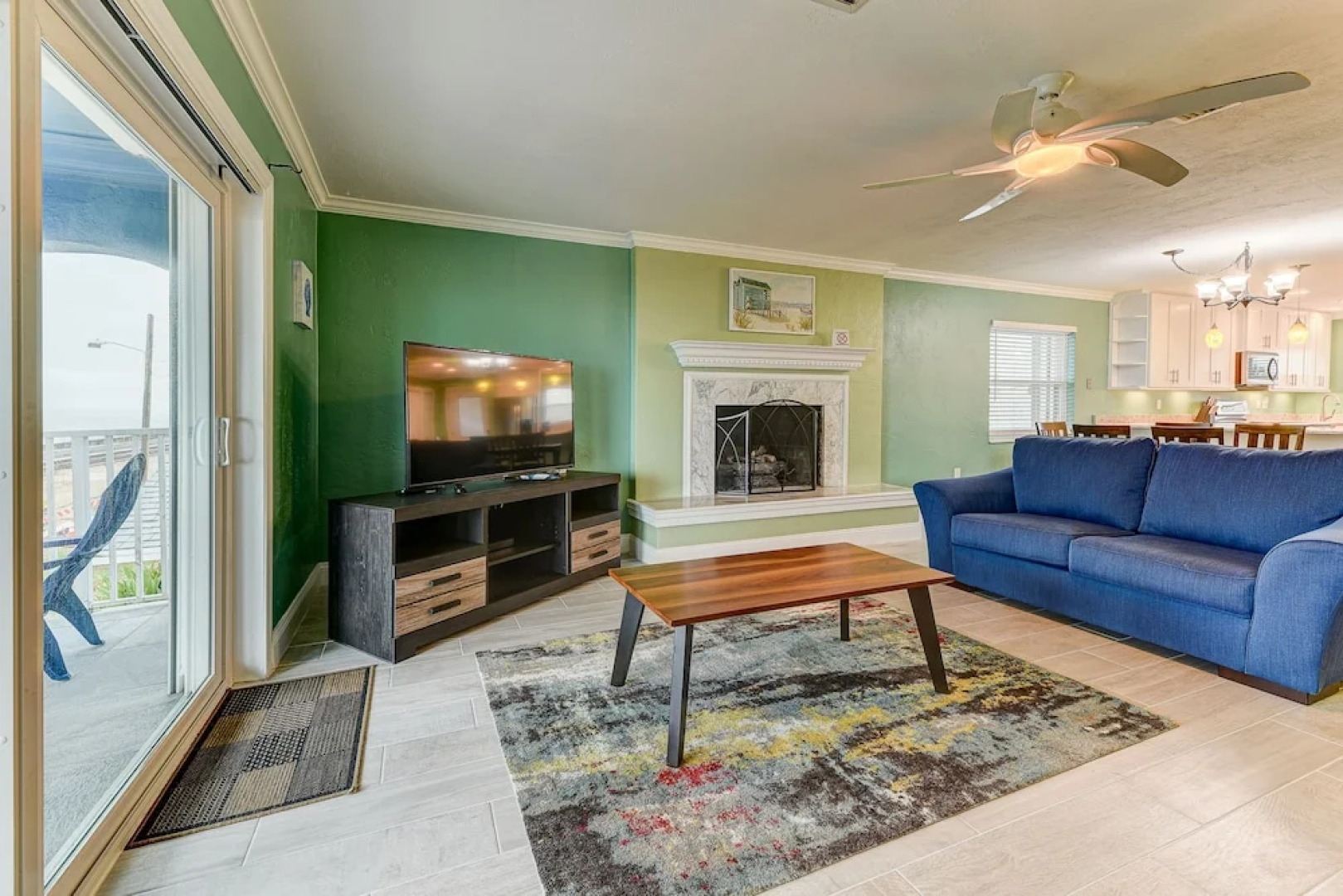 Island Retreat Upper B by Vtrips