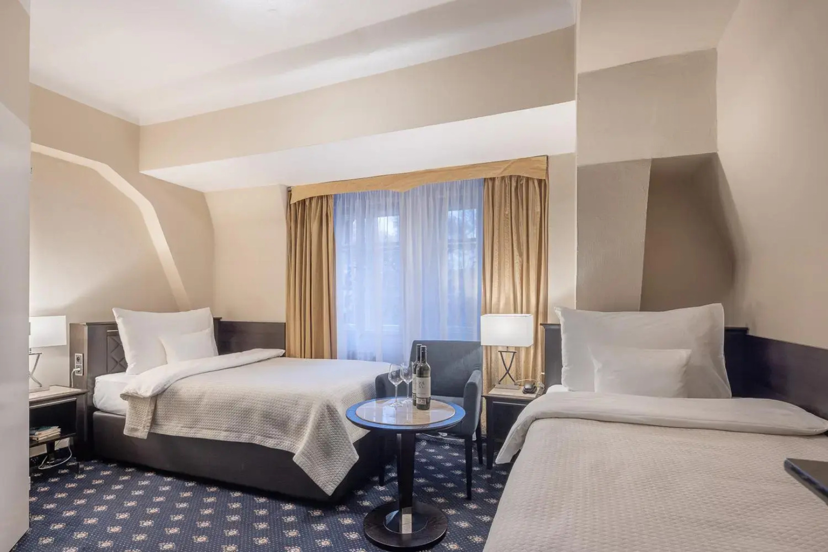 Pytloun Old Armoury Hotel Prague