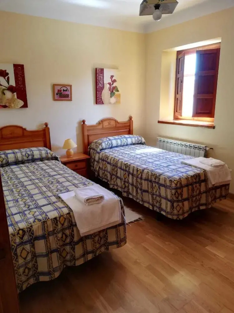 Valle De Tosande I - Near Tejeda De Tosande