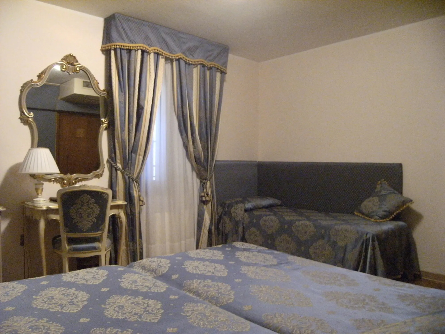 Отель Royal San Marco 