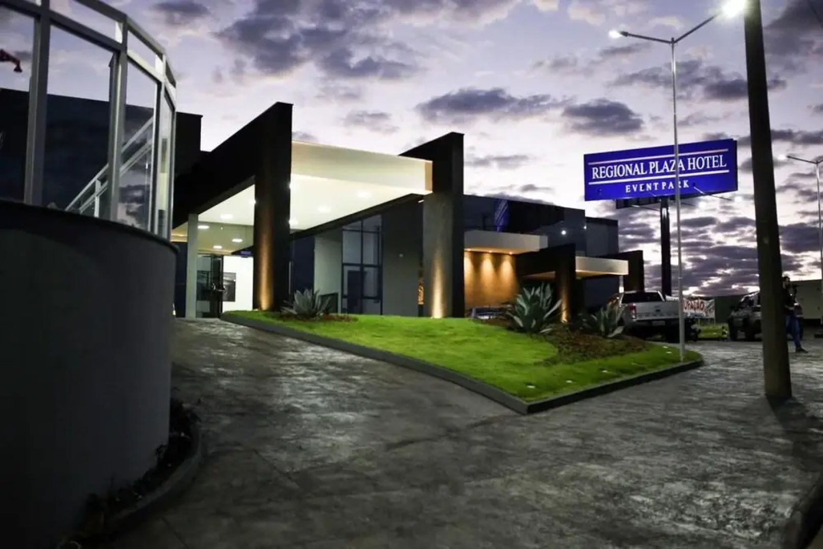 Regional Plaza Hotel Event Park