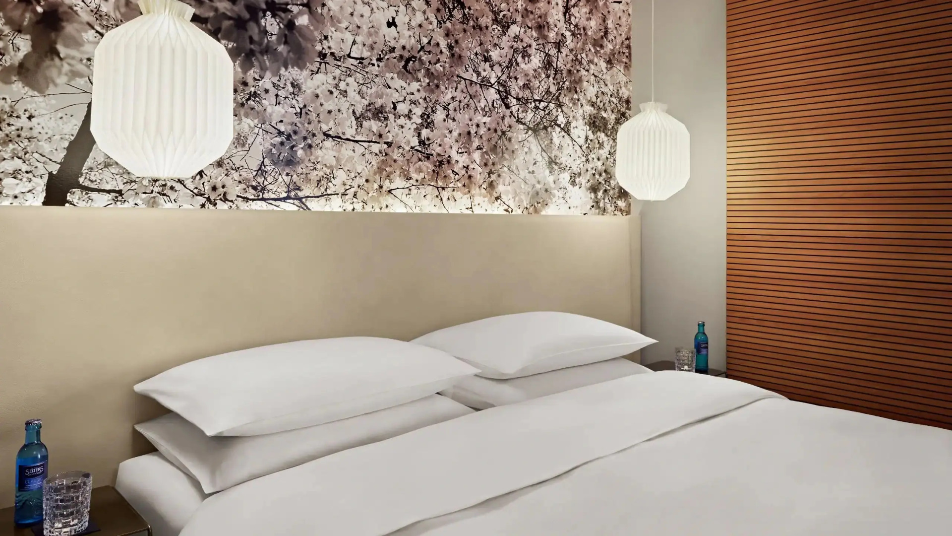 Me and All Hotel Dusseldorf, by Hyatt