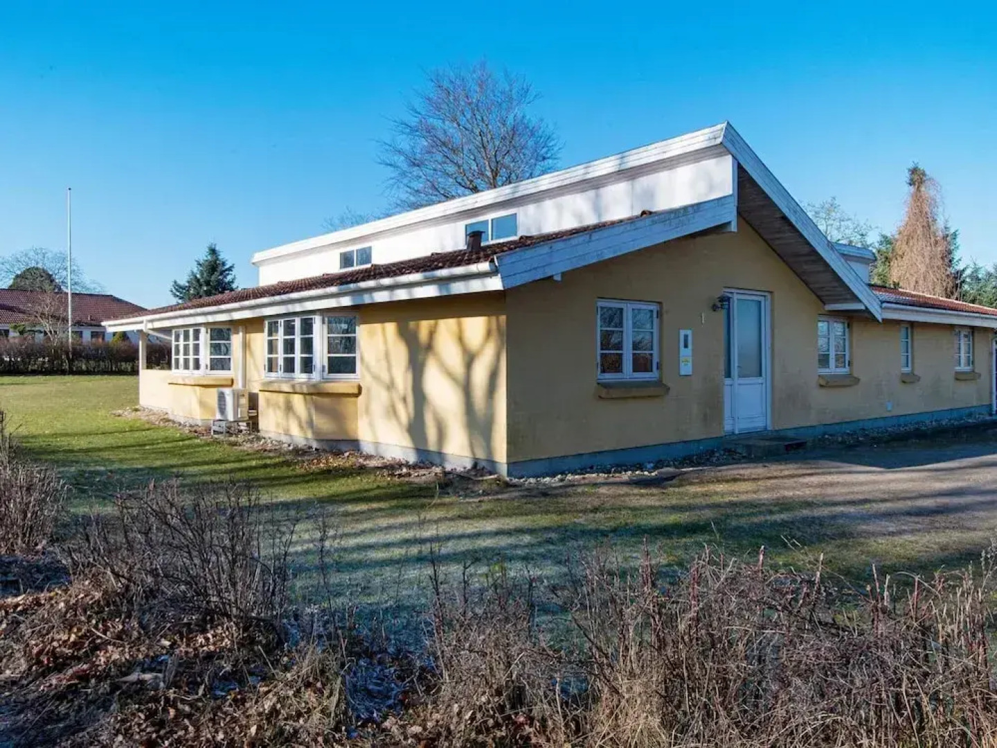 Modern Retreat by Water - By Traum Ferienwohnungen