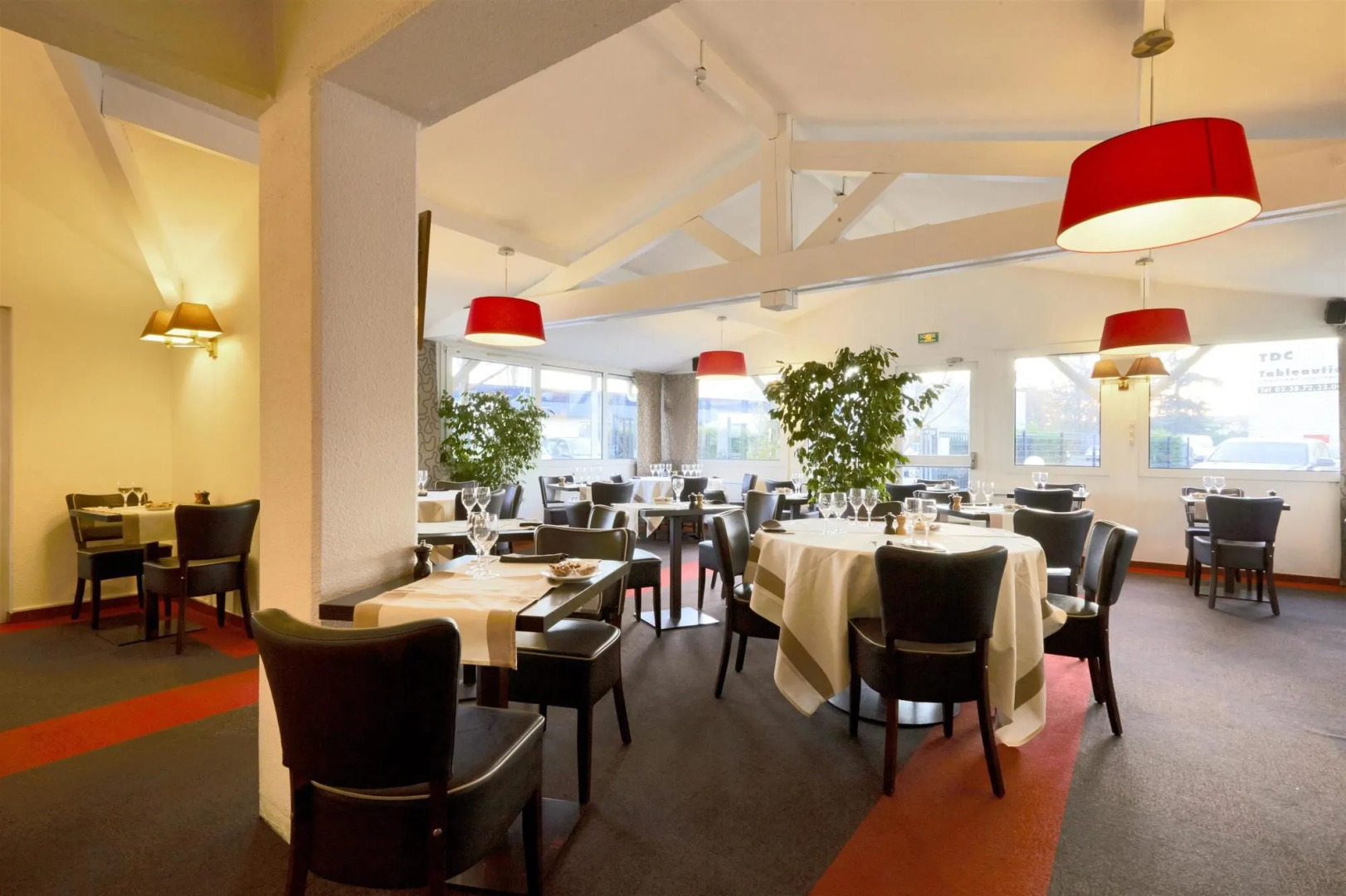 Kyriad Orleans Ouest - La Chapelle Saint Mesmin