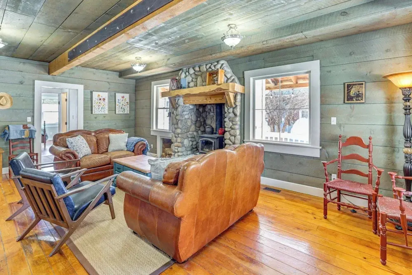 Historic 'mcbride House' in Garden Valley Mtns!