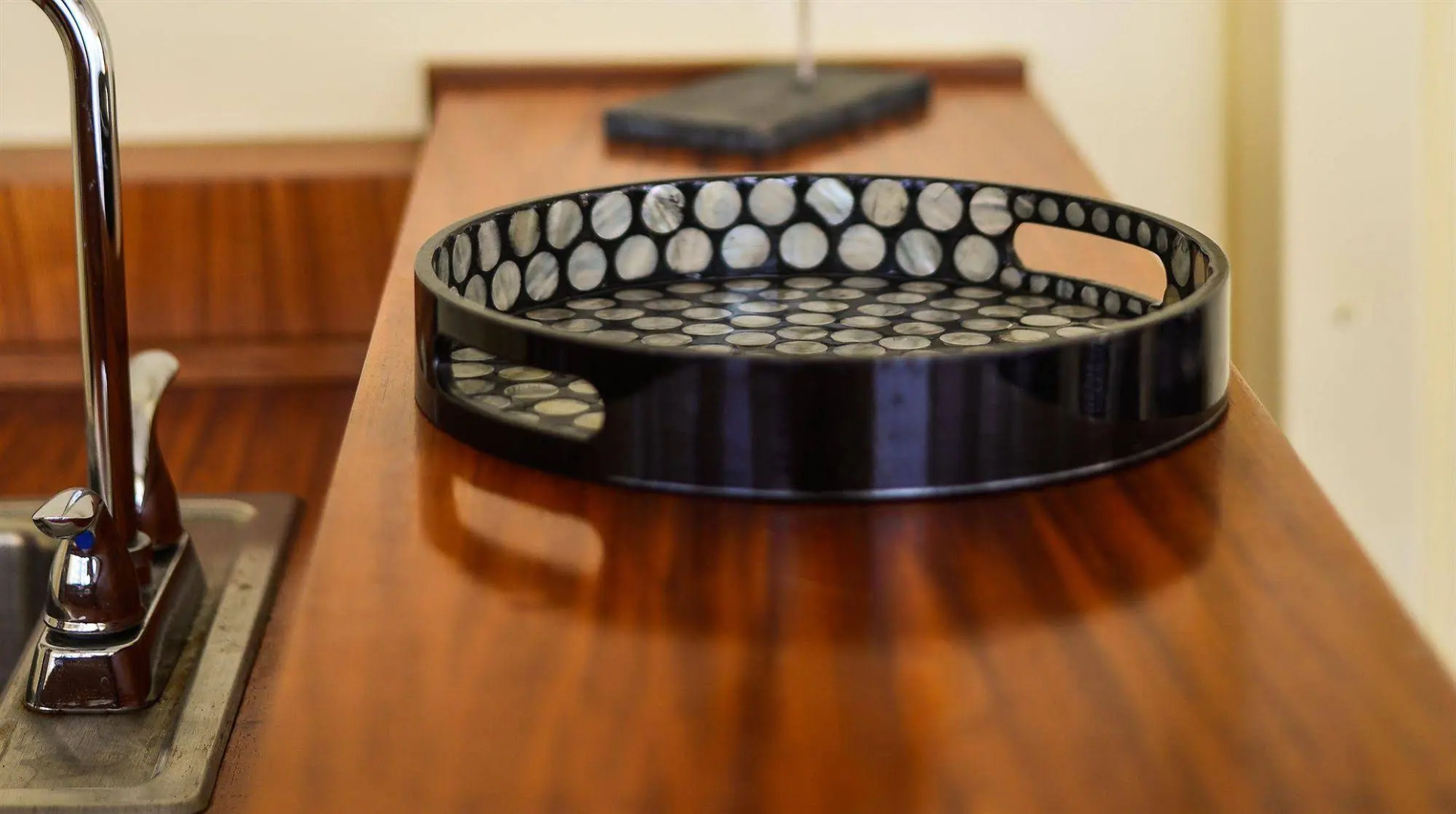 Lemontree Oceanfront Cottages