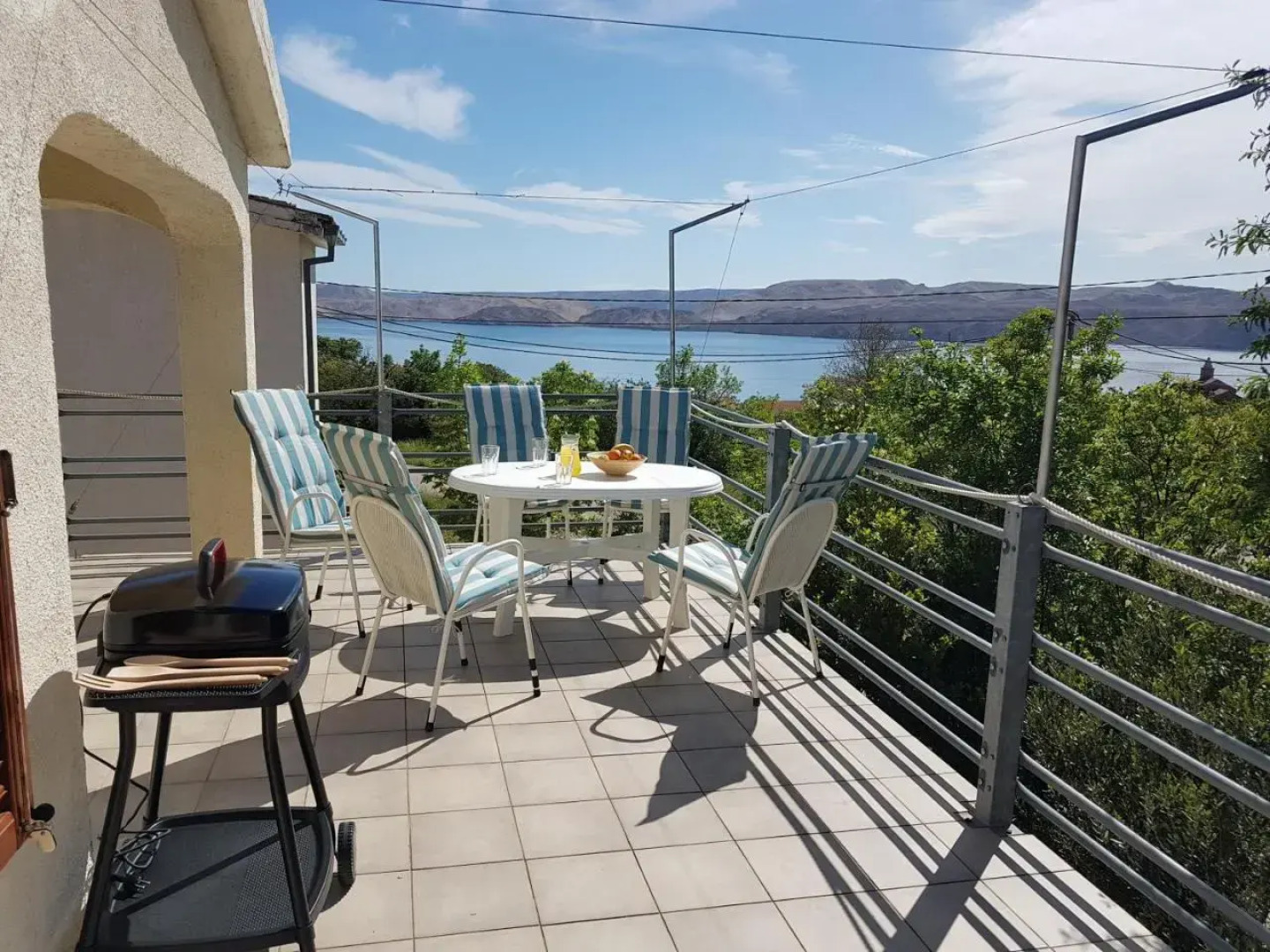 "Bura Bura" Apartment, Karlobag, vacation with a view