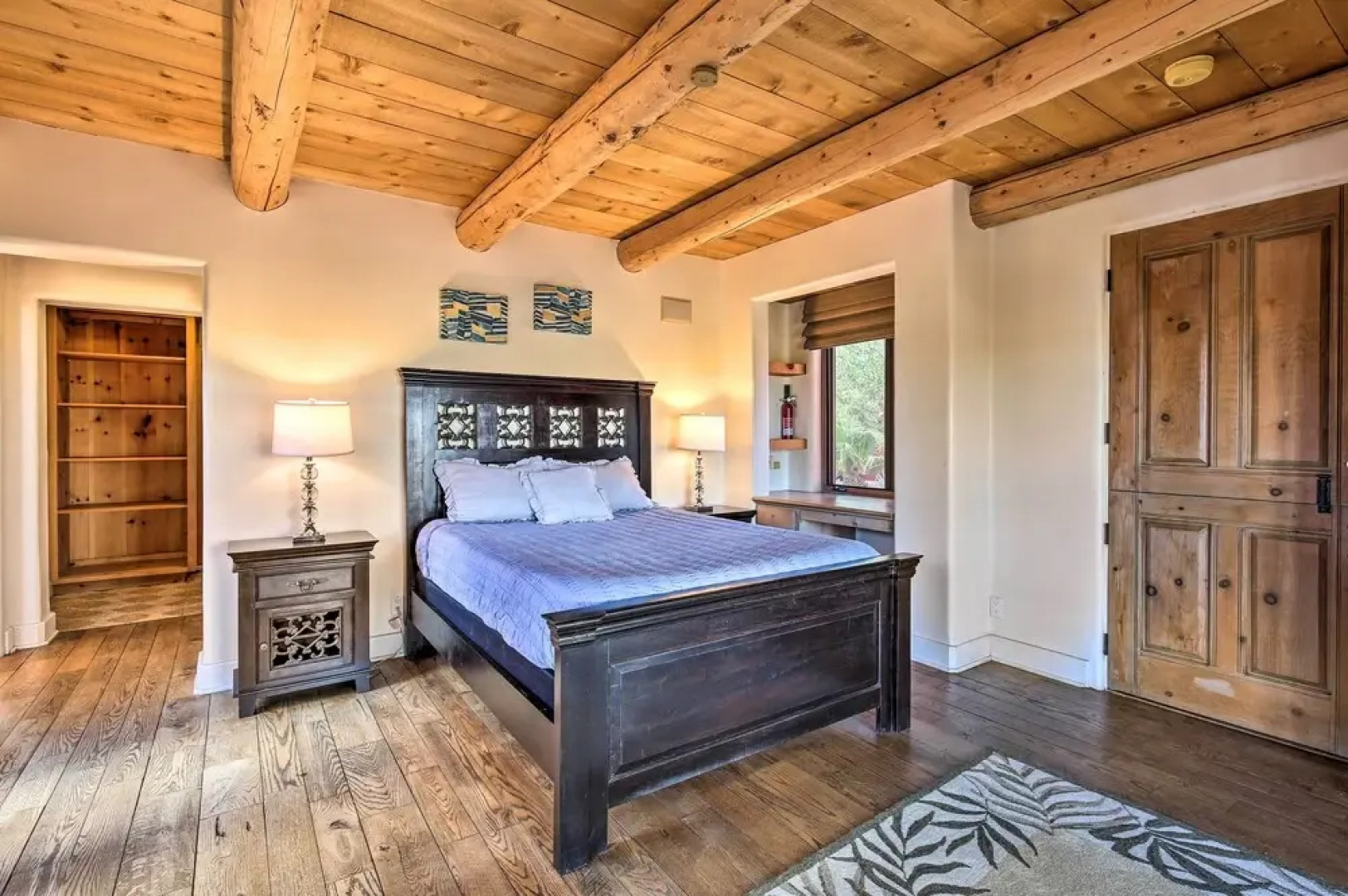 Luxe Adobe Retreat w/ Mountain & Golf Course Views