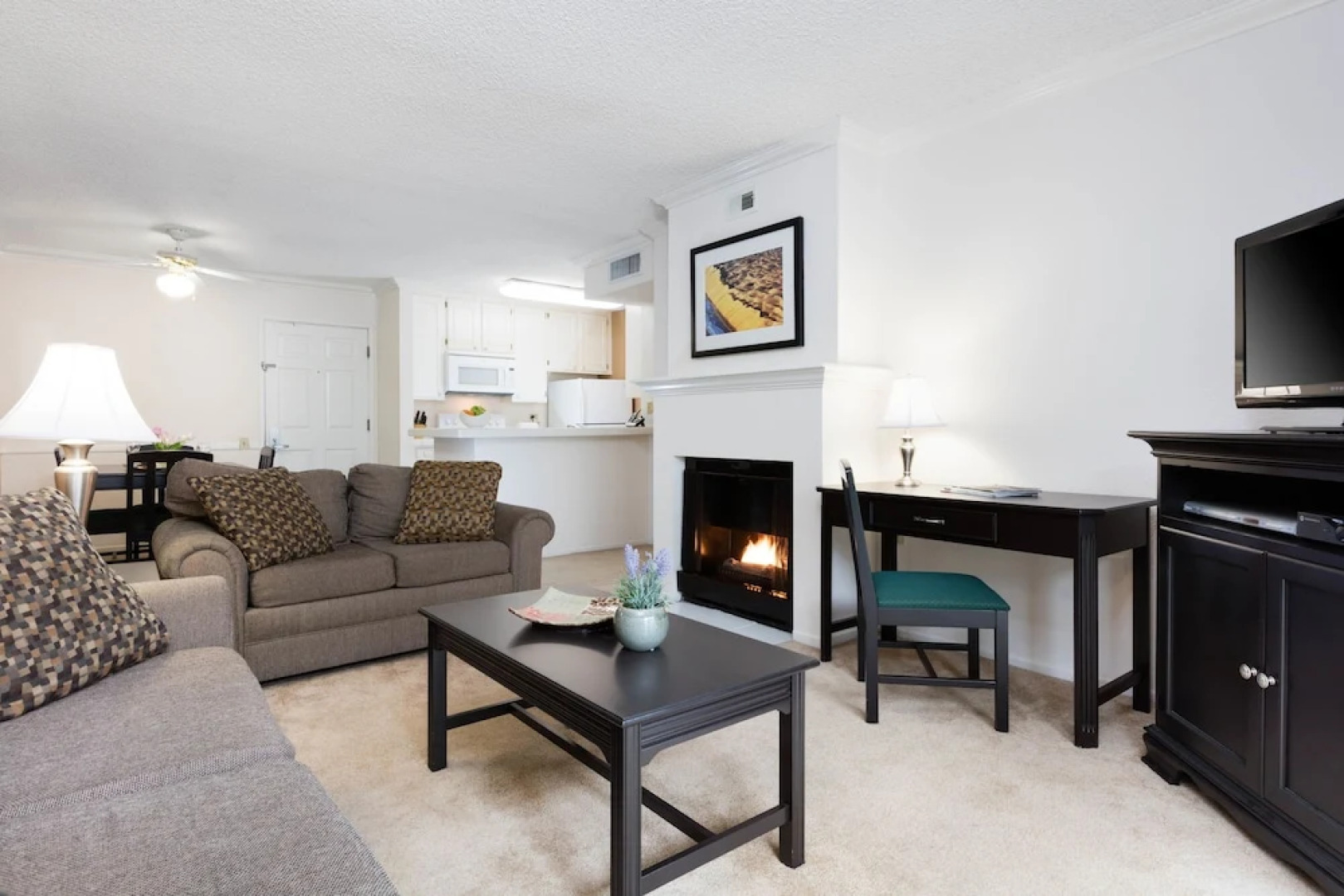 Oakwood Toluca Hills