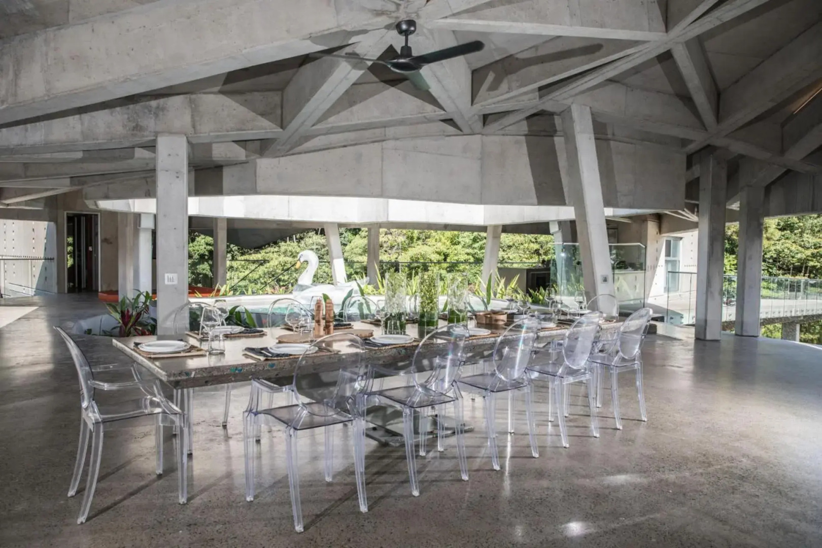 Alkira Award Winning Luxury Beachfront Rainforest Holiday House