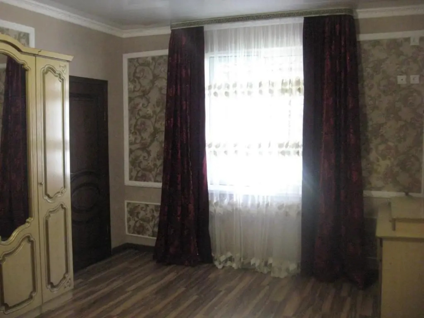 Oksana Guest House