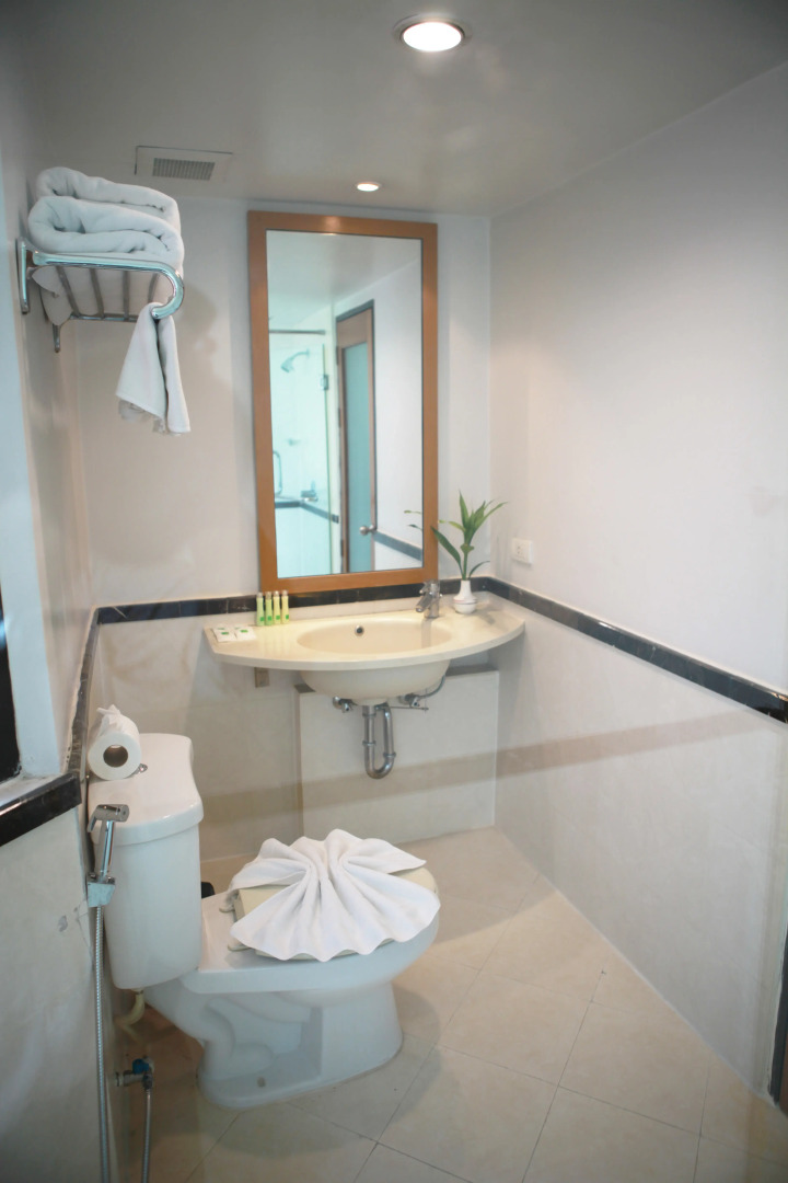 The Seasons Bangkok Huamark