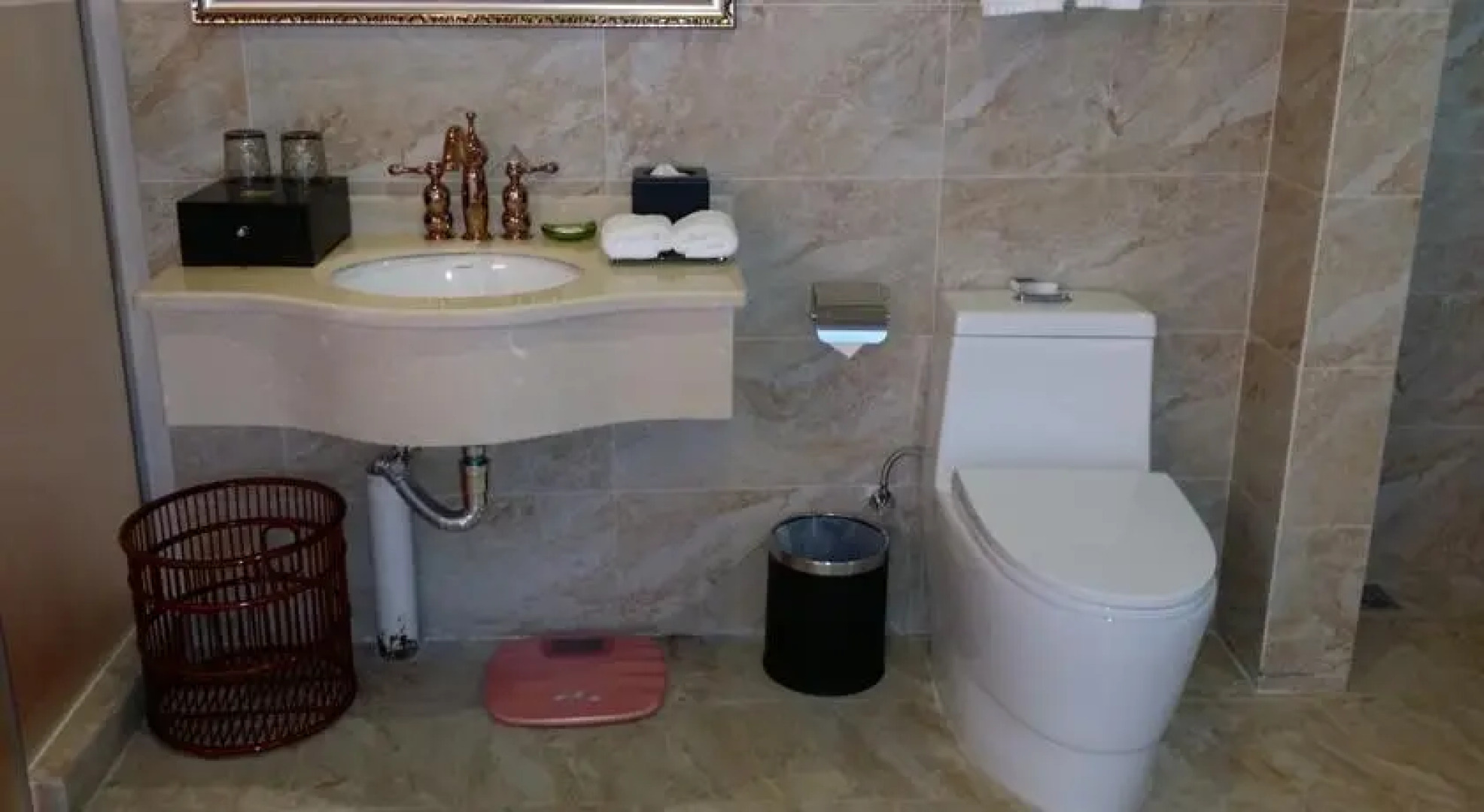 Guangzhou Yun Shang Kun Hotel