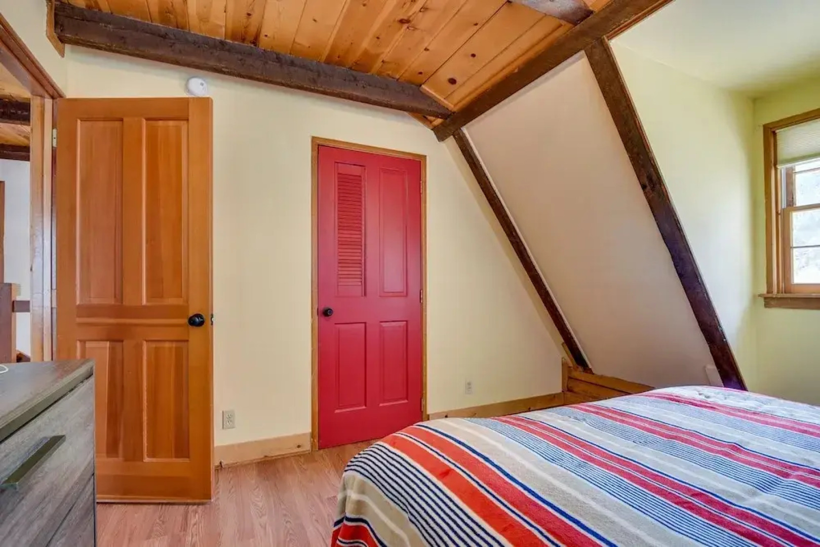 Pine Mountain Club Cabin w/ Community Pool!