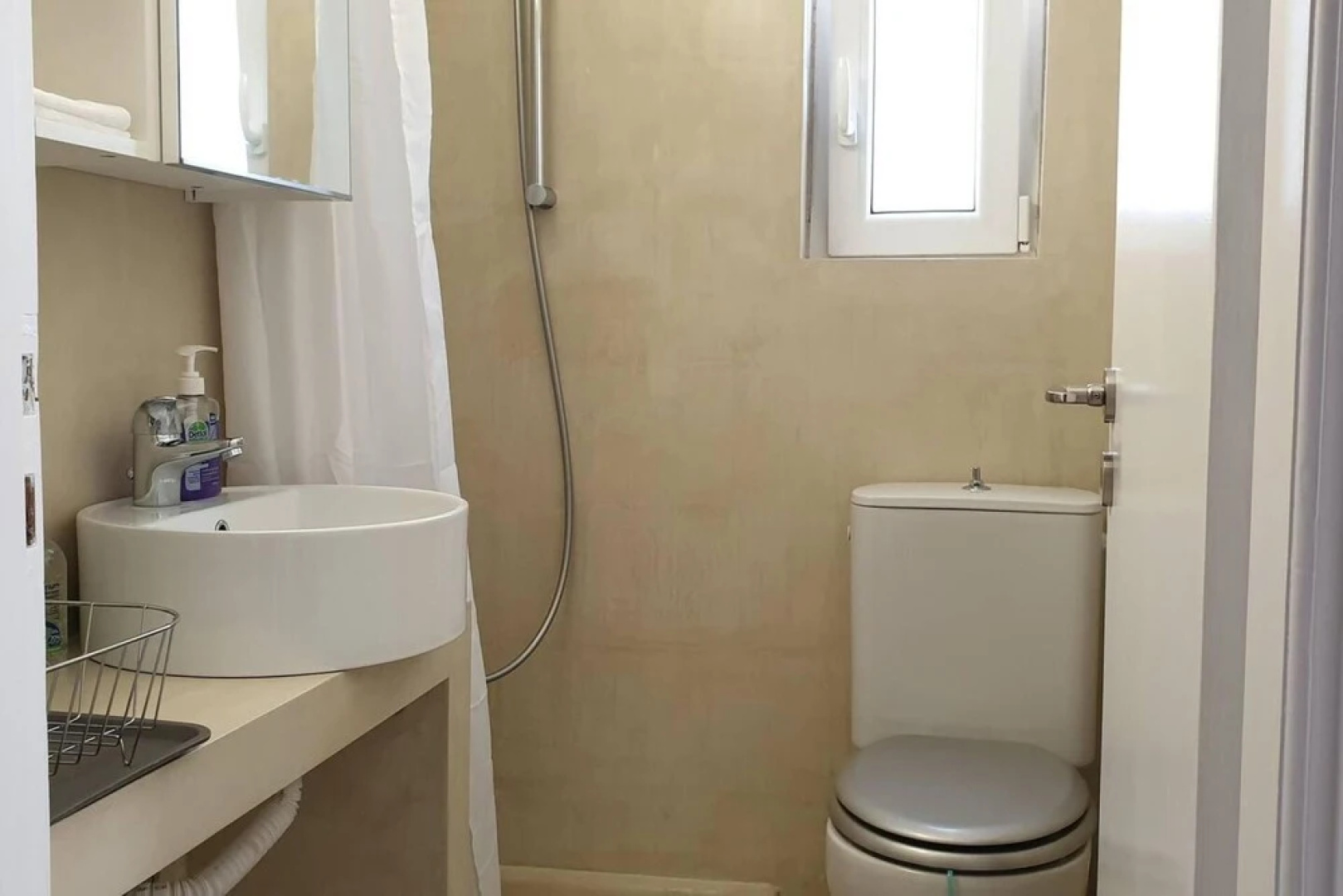 Rooftop Studio Apt - Metro Cholargos - 5 Min Walk