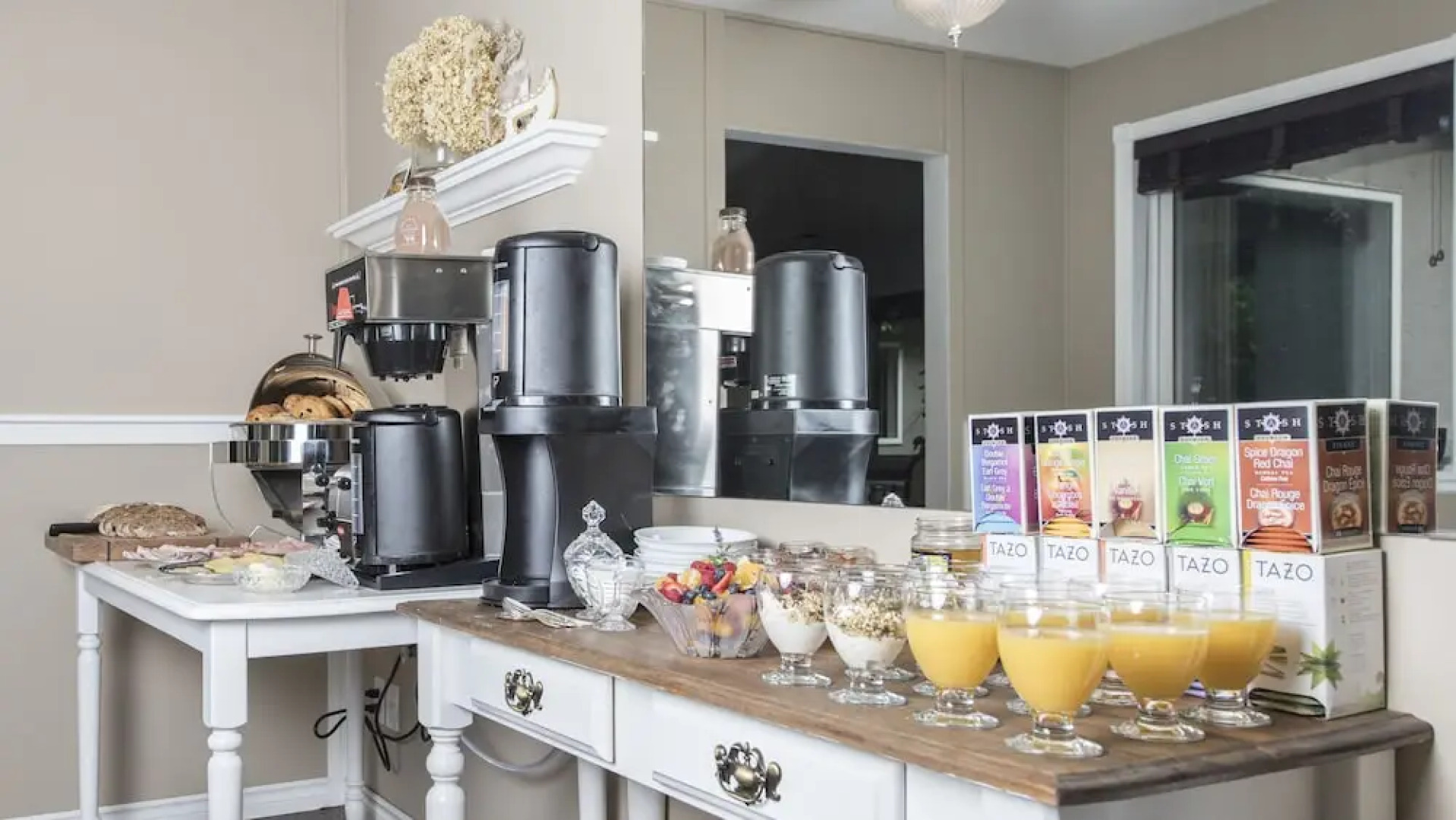 Serenata Guesthouse & Vineyard Retreat