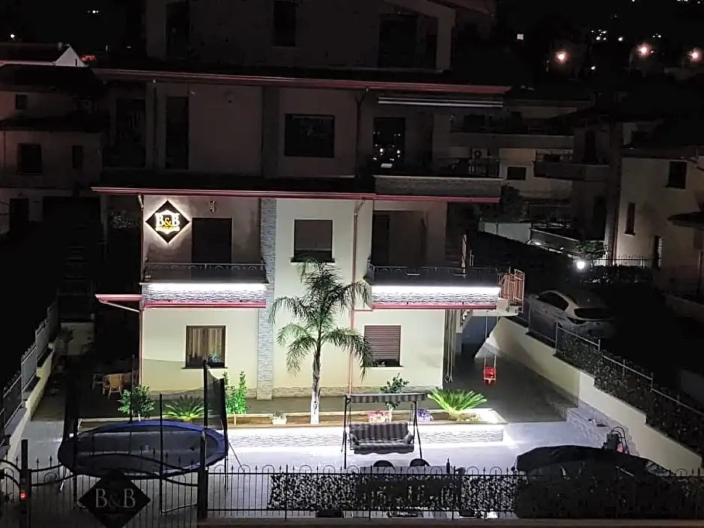 B&B Golden House & SPA