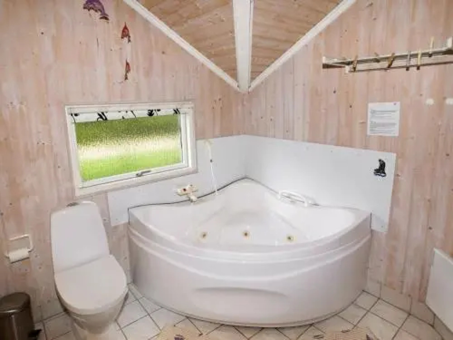 Three-Bedroom Holiday home in Tarm 5