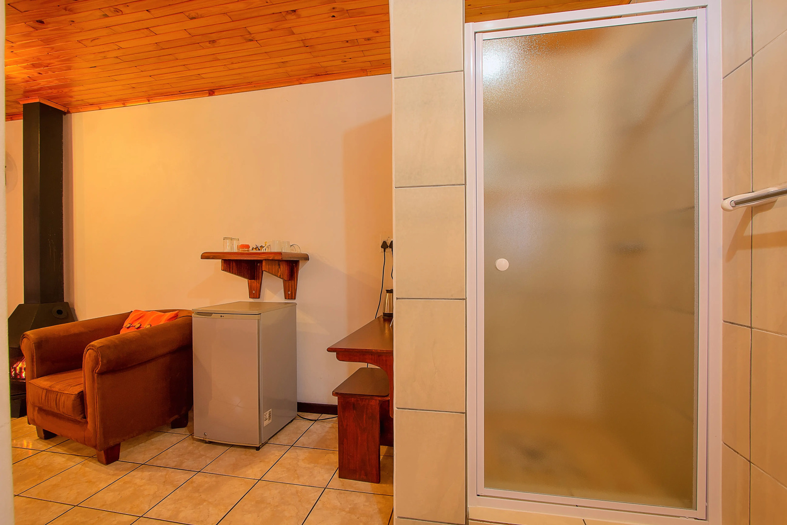 Airport Bird & Game Lodge