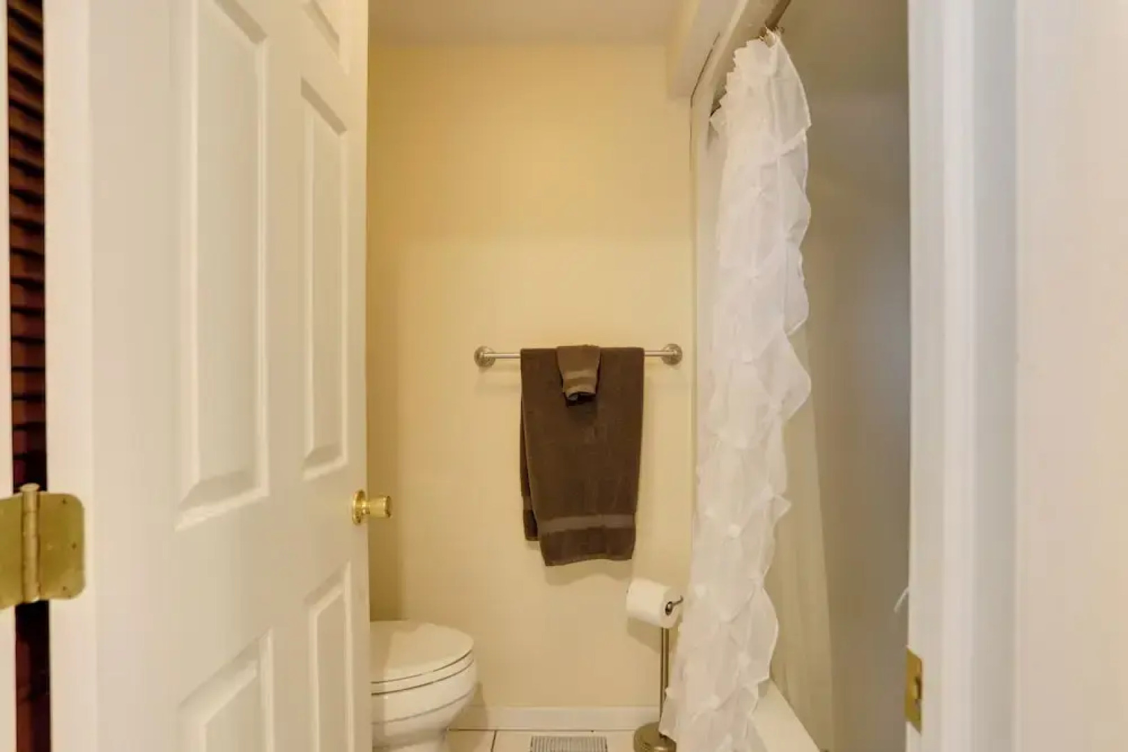 Waterfront Luna Pier Home 14 Mi to Downtown Toledo