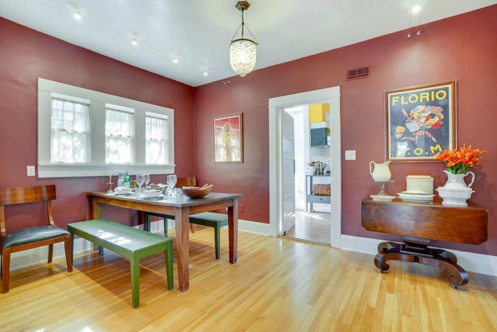 Vintage Home w/ Mtn Views: 12 Mi to Patagonia Lake