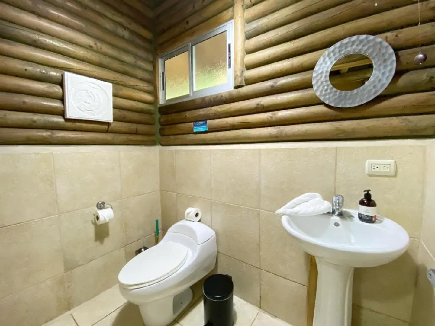 Horizon Hotel & Yoga center